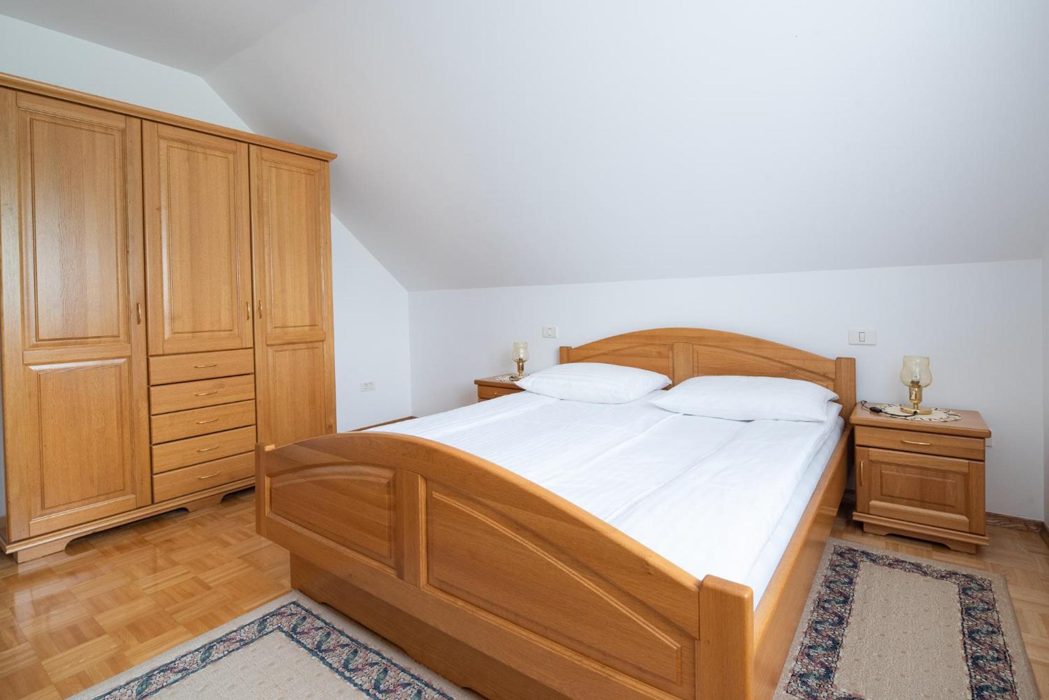 Apartmaji Trentelj view 5