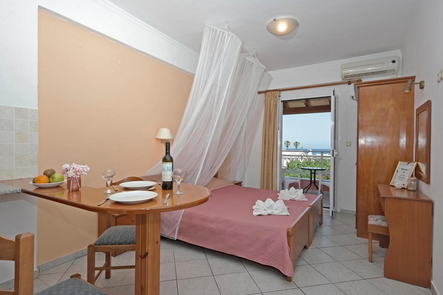 Theodosia Apartments photo 5