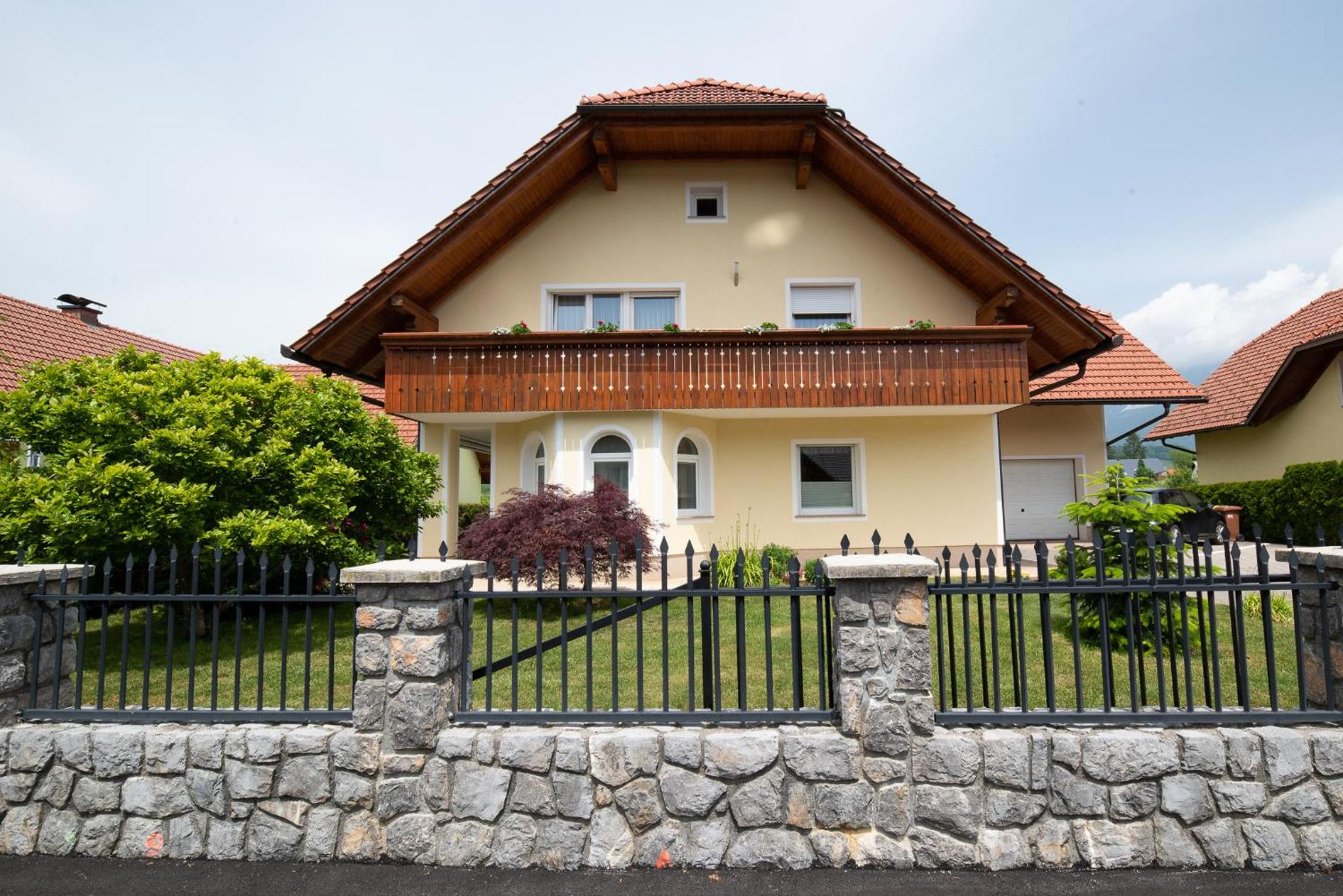 Apartmaji Trentelj view 2