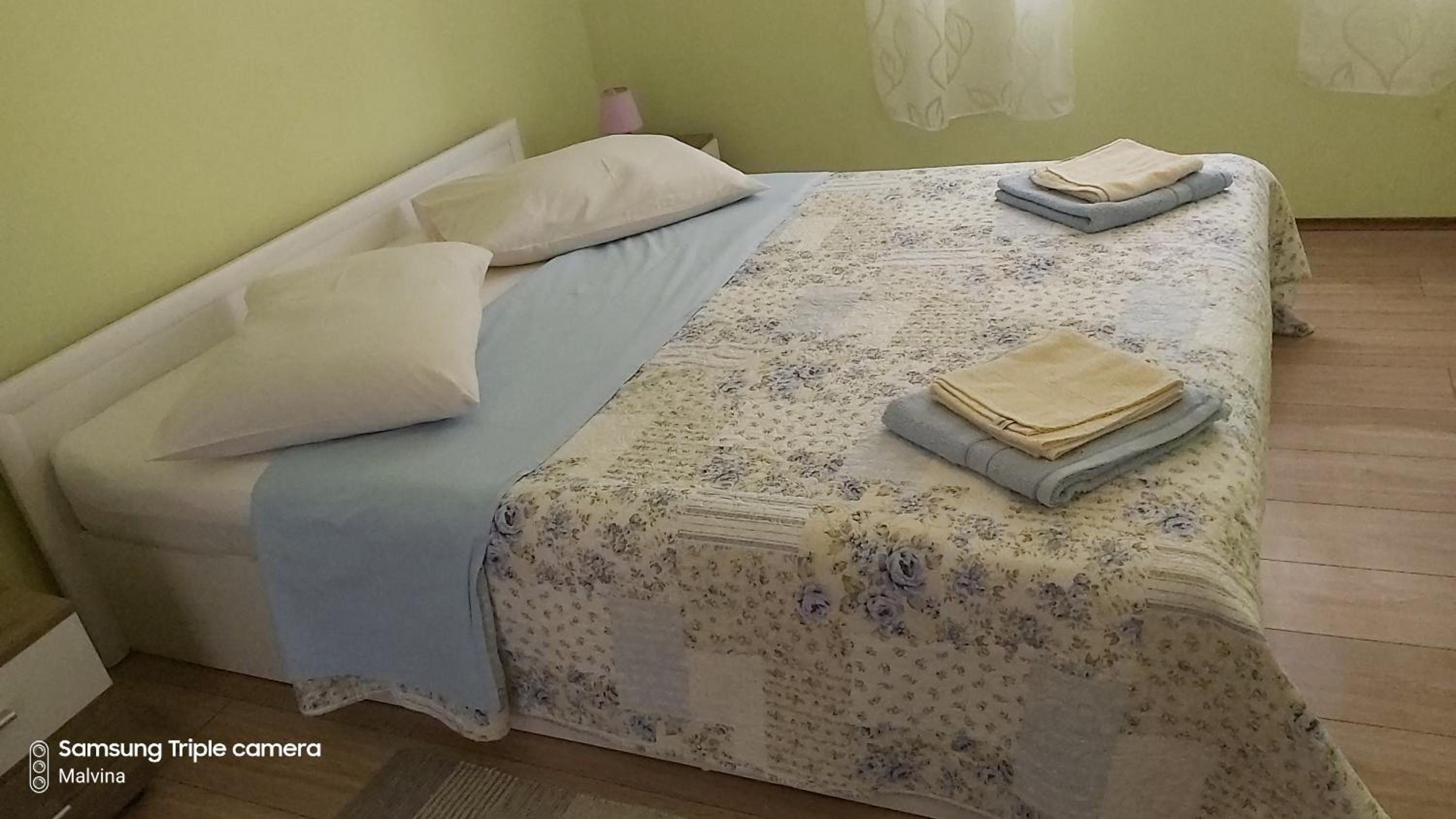 Jolanda view 4