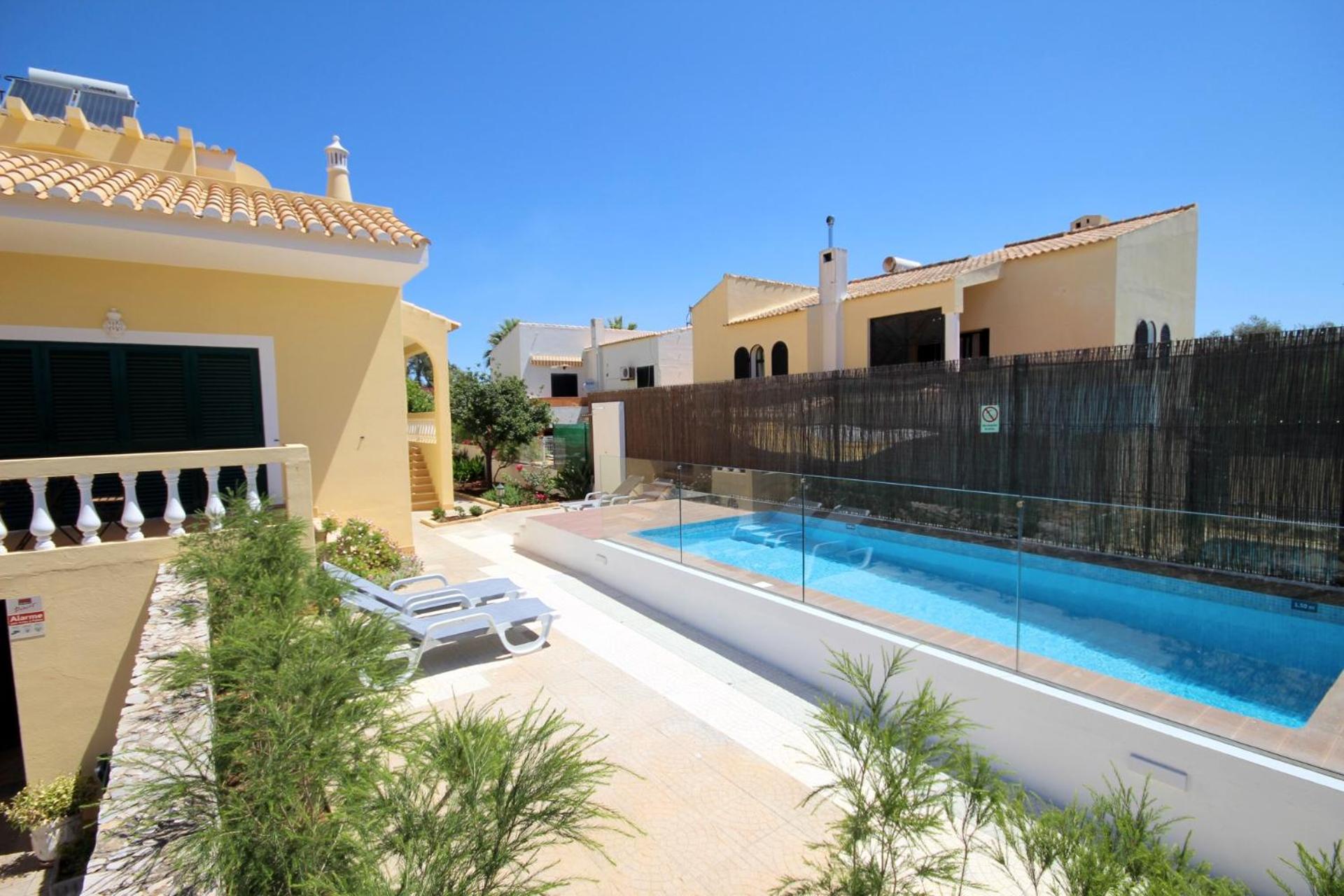 Villa Rosa B by amcf