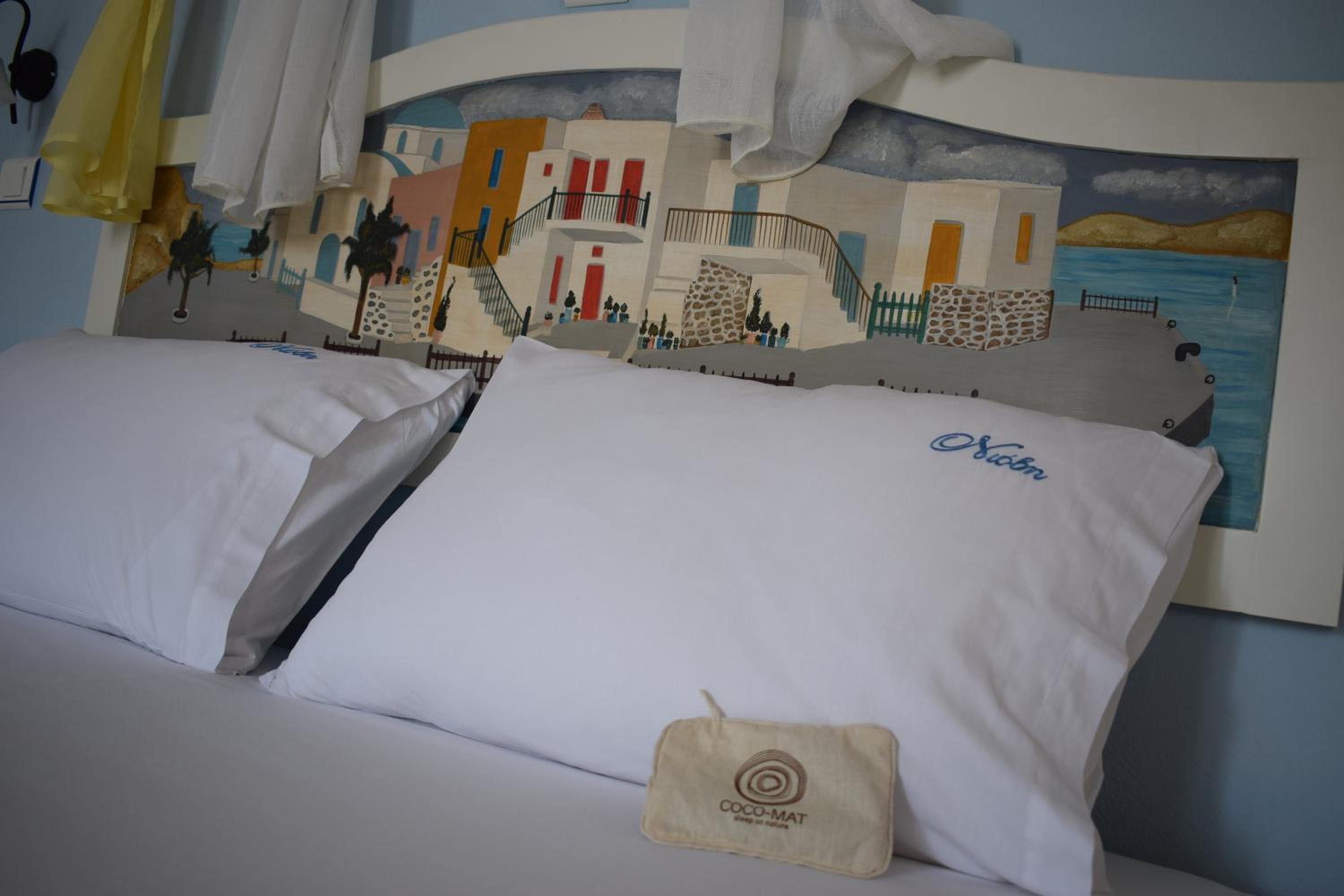 Studios Niovi Serifos