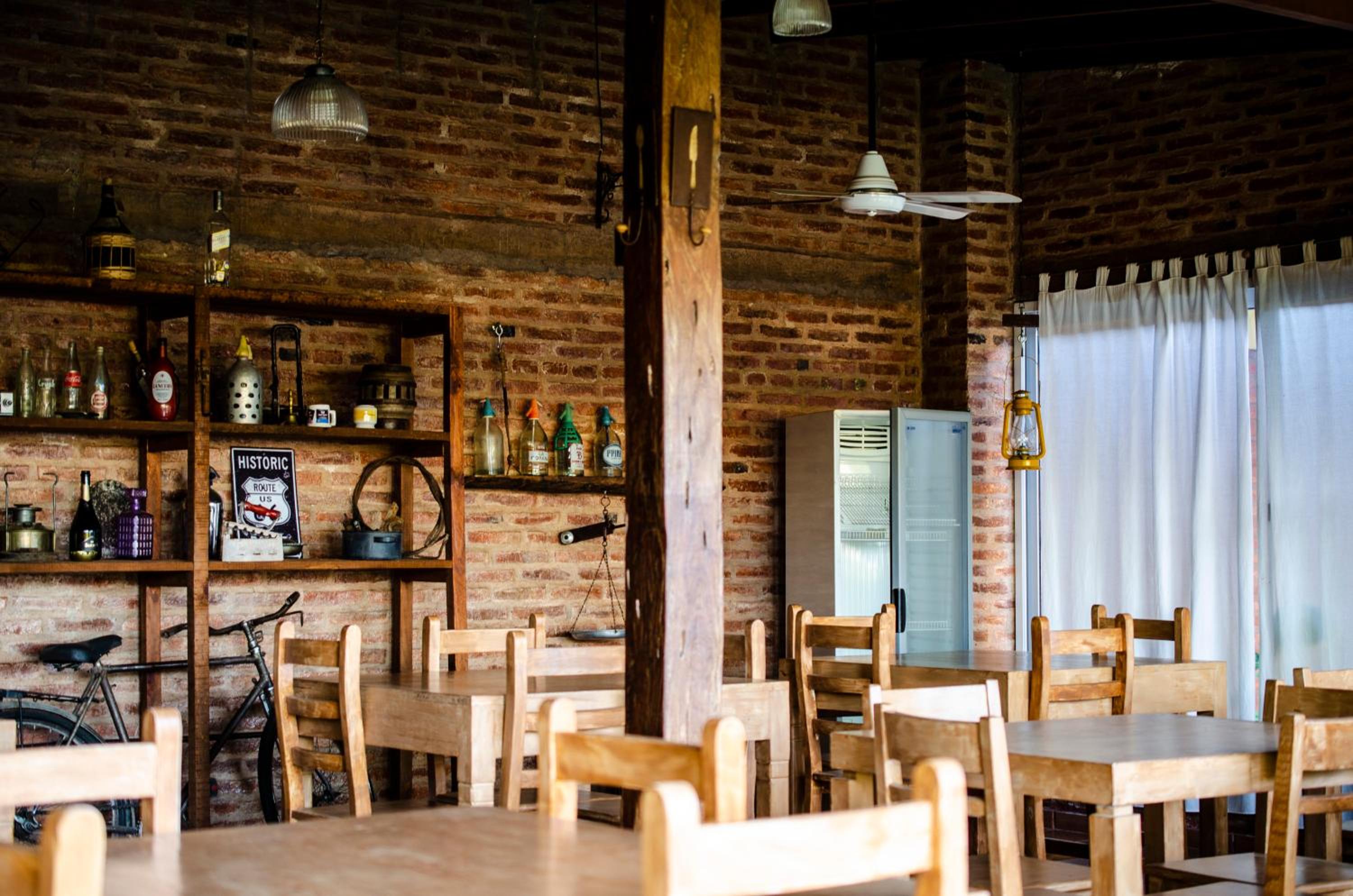 restaurant