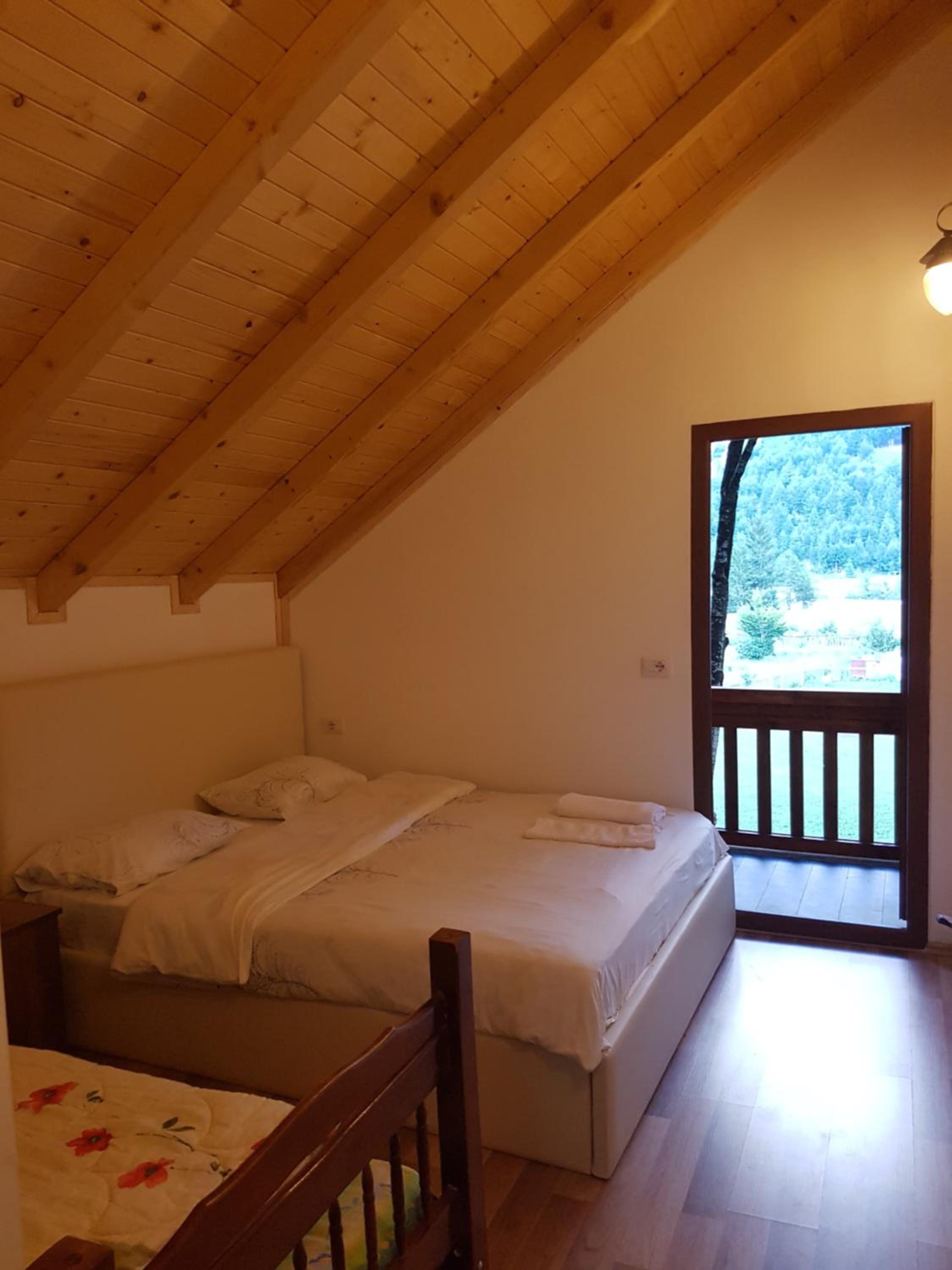 Hotel Krojet e Rrogamit