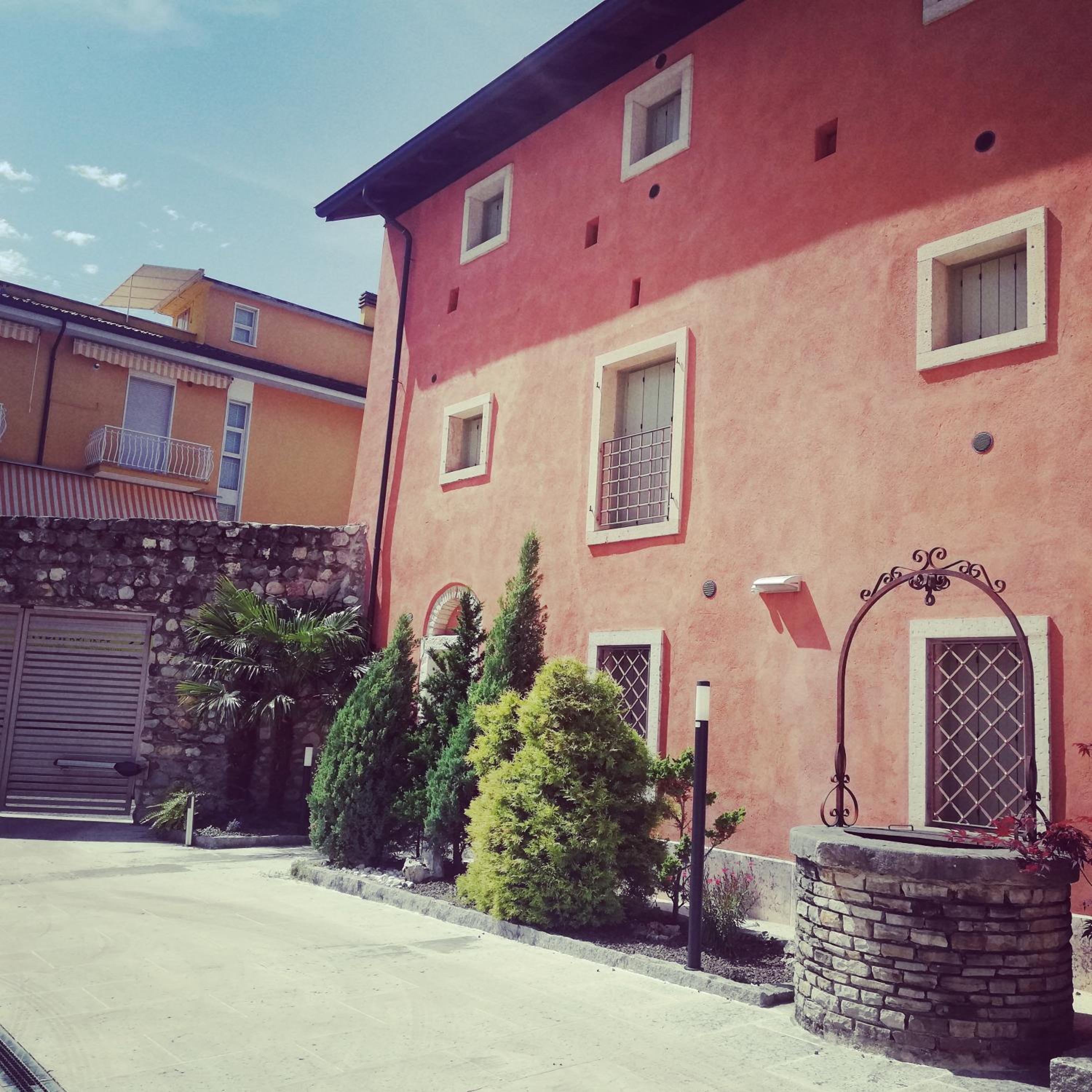 Vera Home