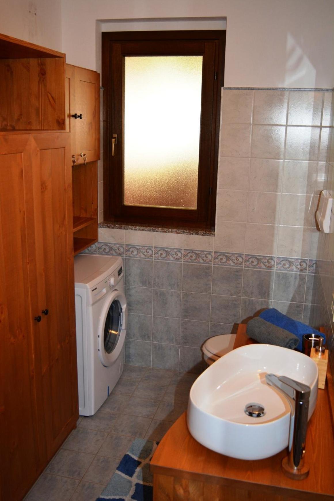 Photo 38