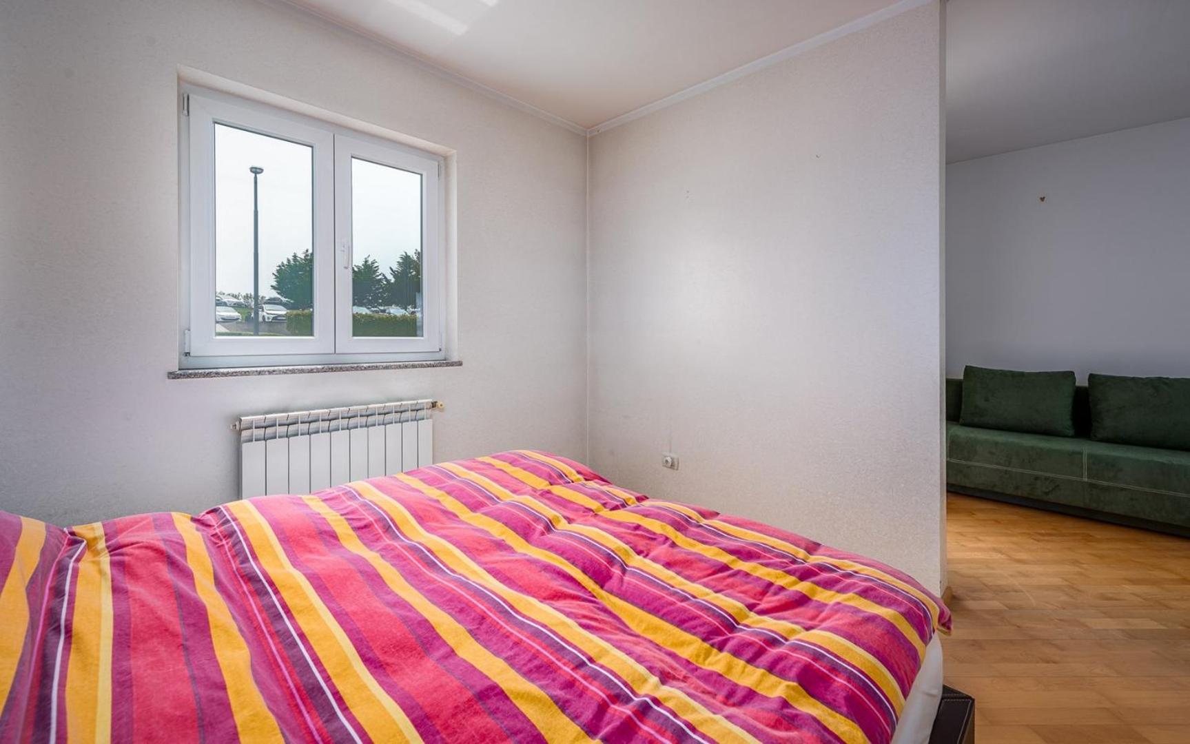 RIVA house with apartment view 4