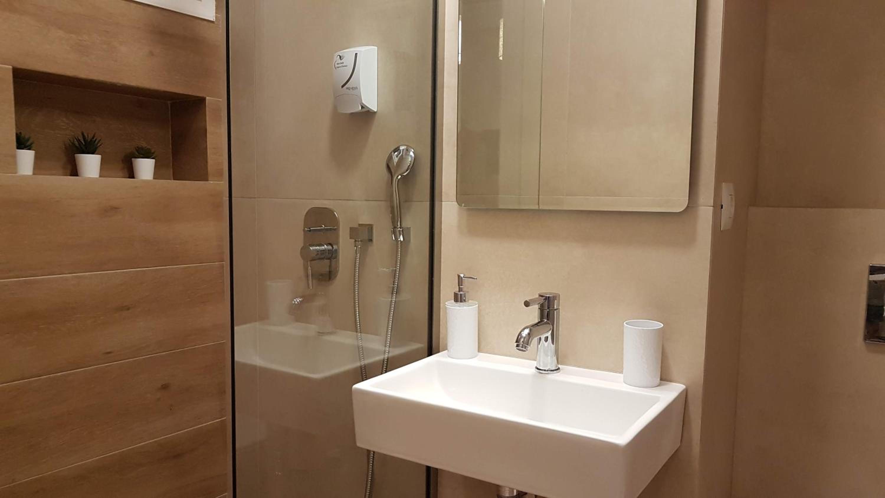 Vito's Parga View Apartments