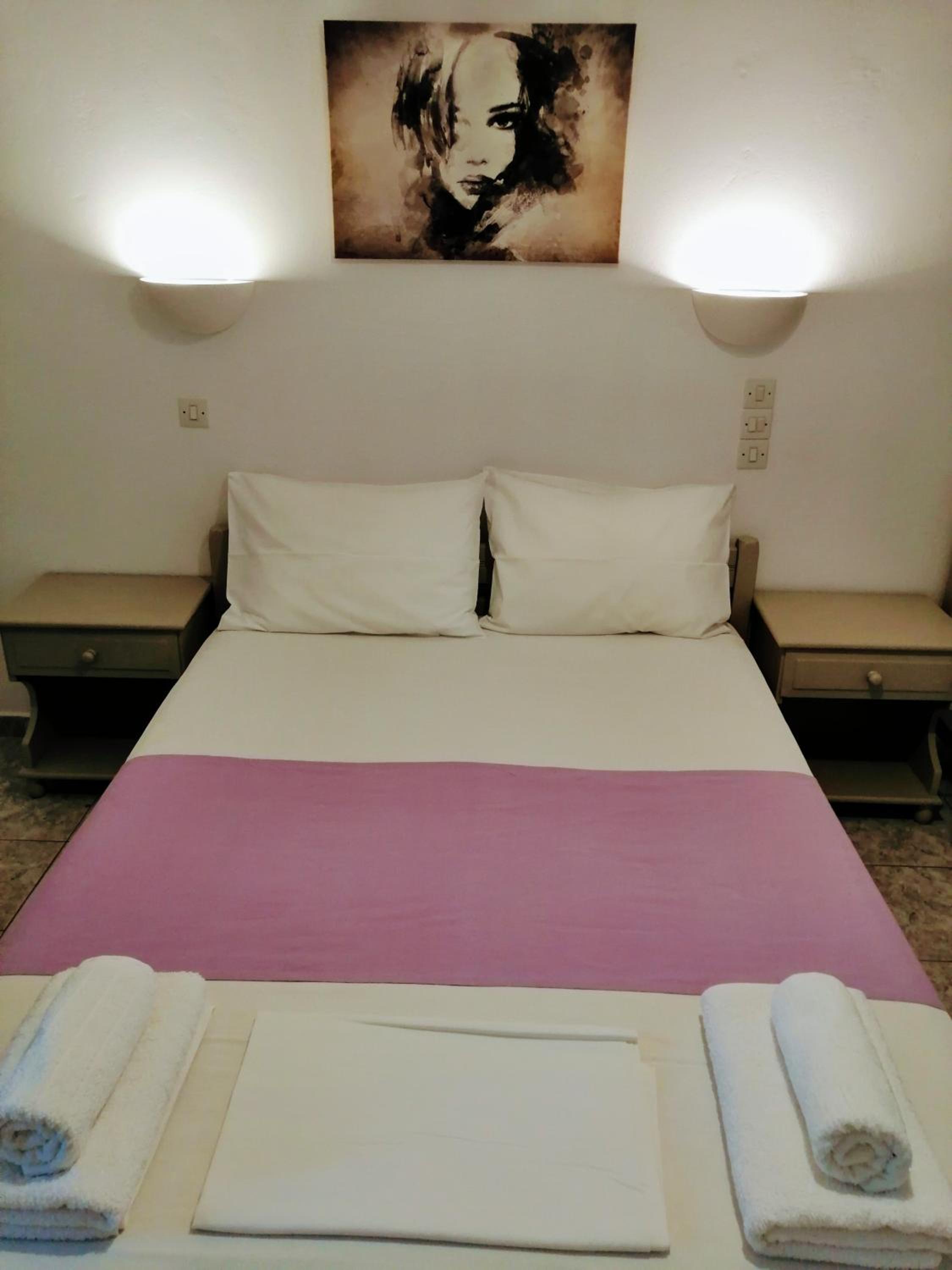 Agnanti View Hotel
