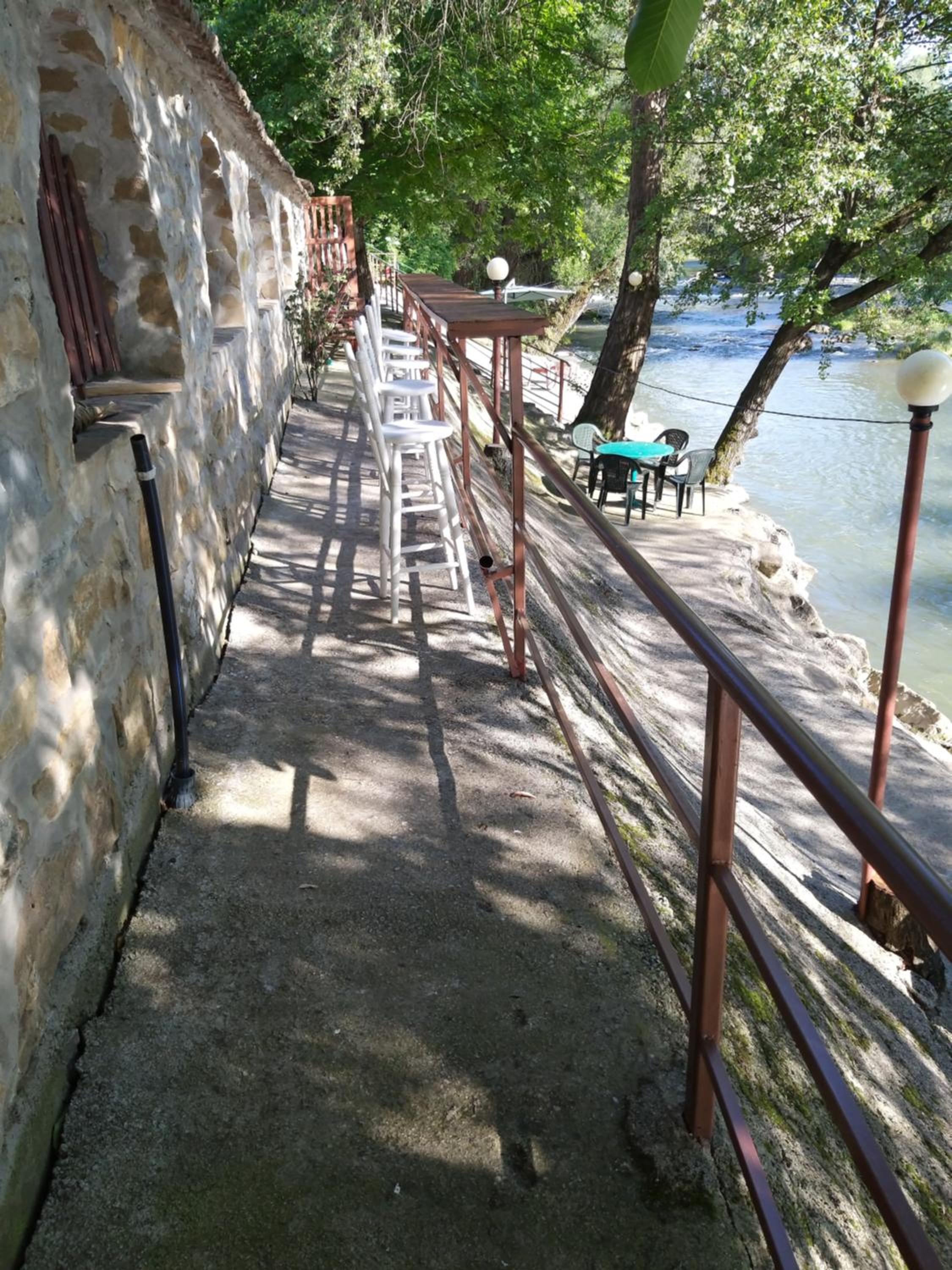 Guest House 