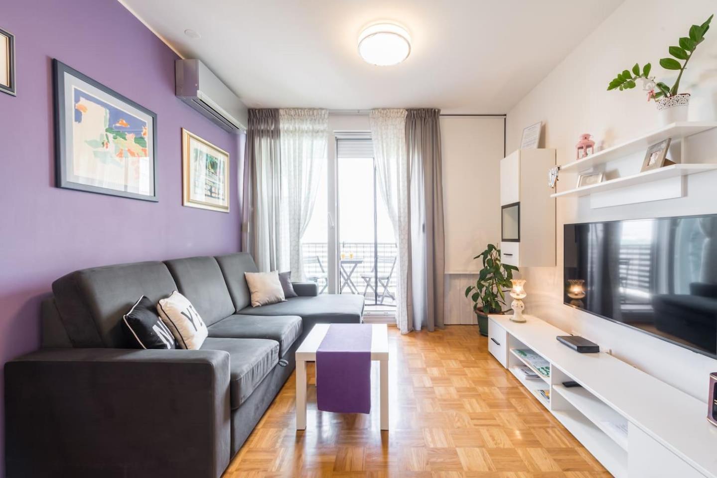 Apartman "Bubi" view 2