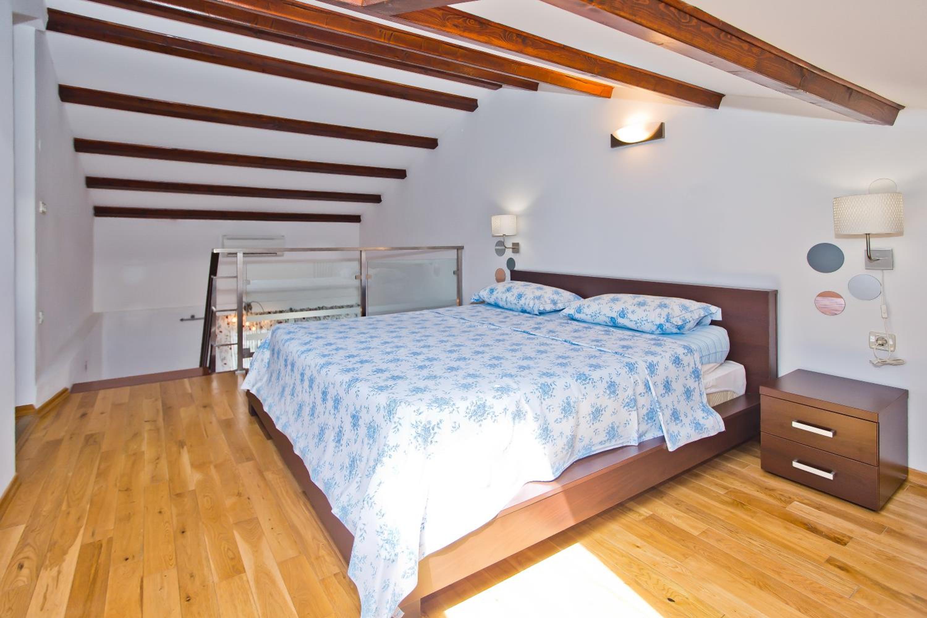 Luxury Bellavista Amazing sea Holidays with Private Beach & Parking view 2