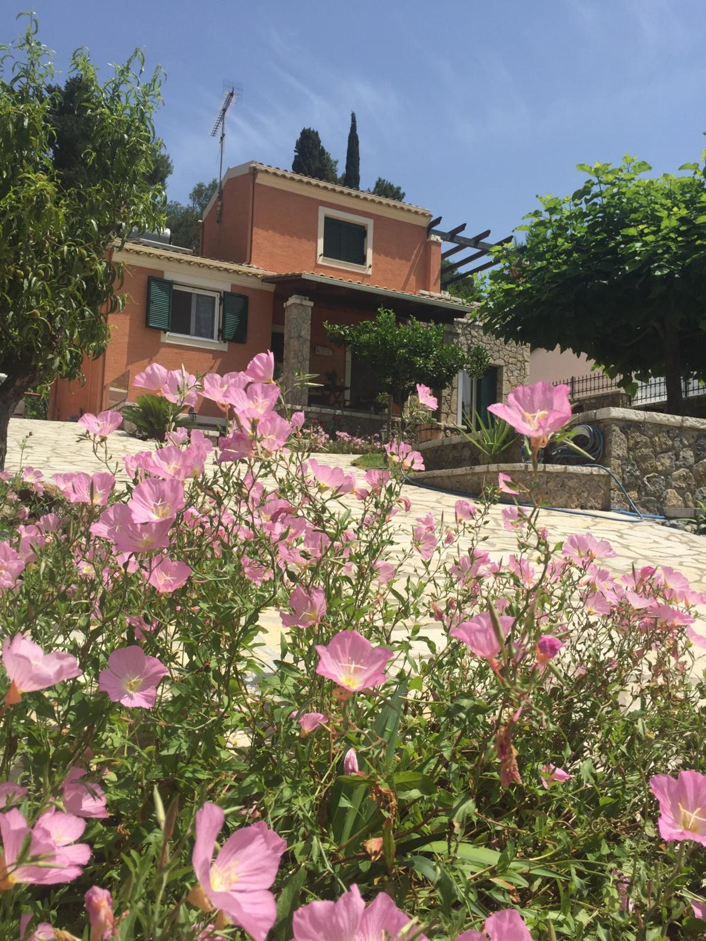 Thomas House
