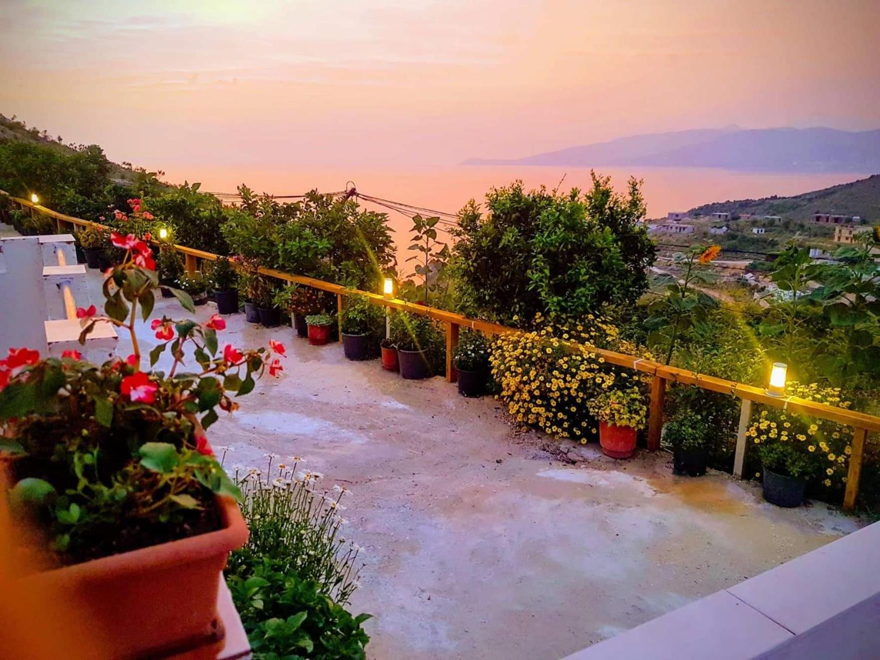 Emiljano Seaview