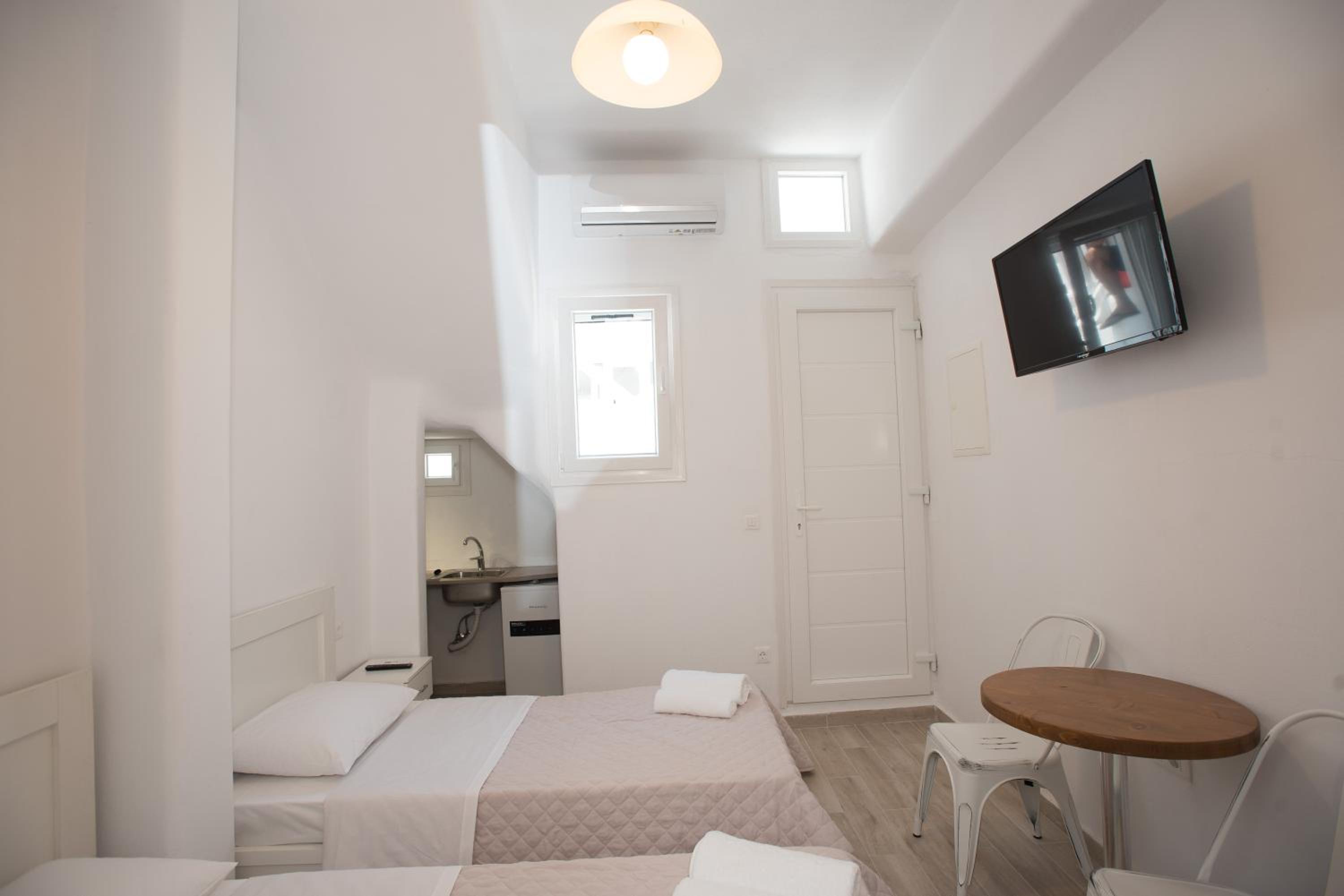 Lovely Studios In Mykonos Old Town photo 2