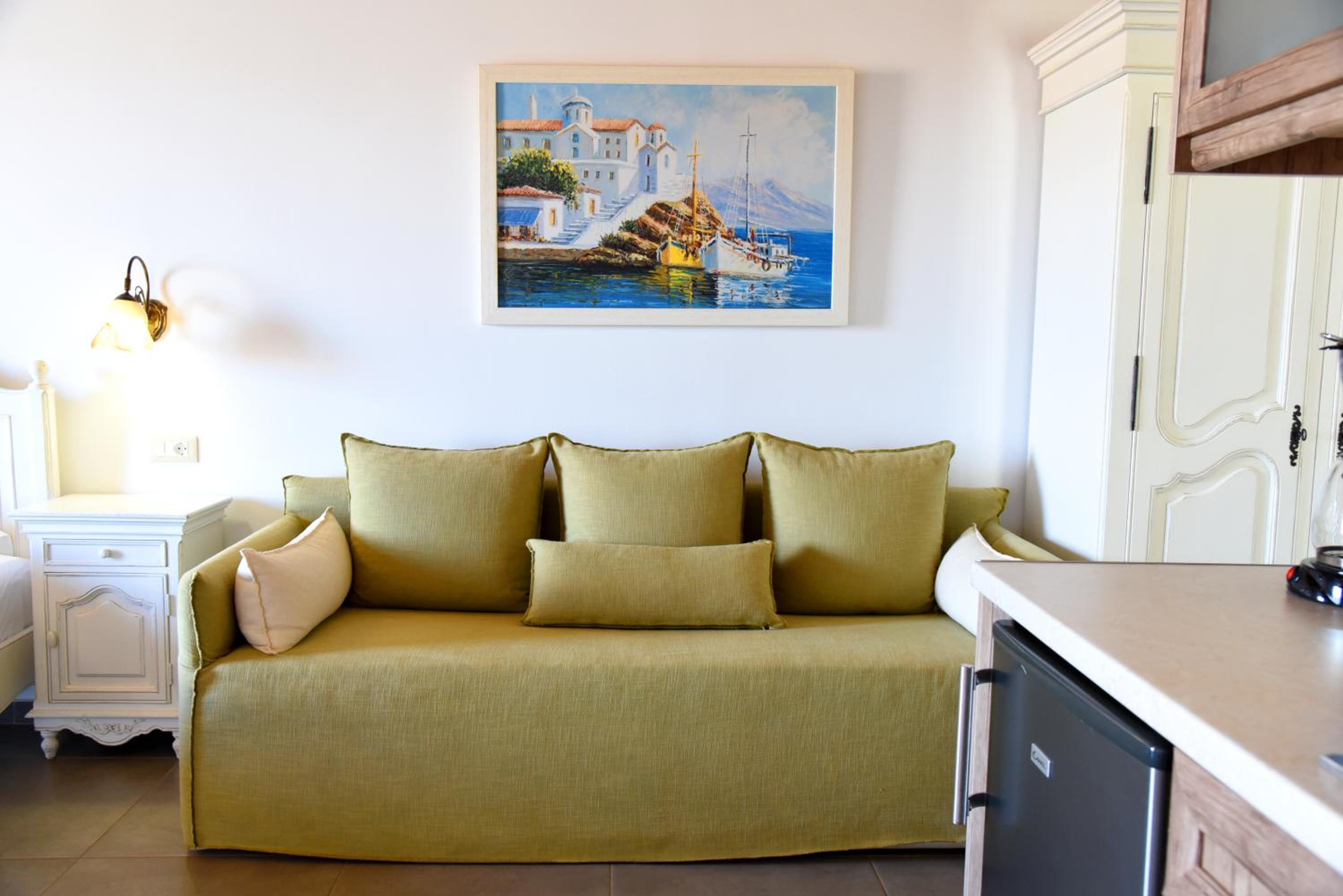 Hotel Messaria