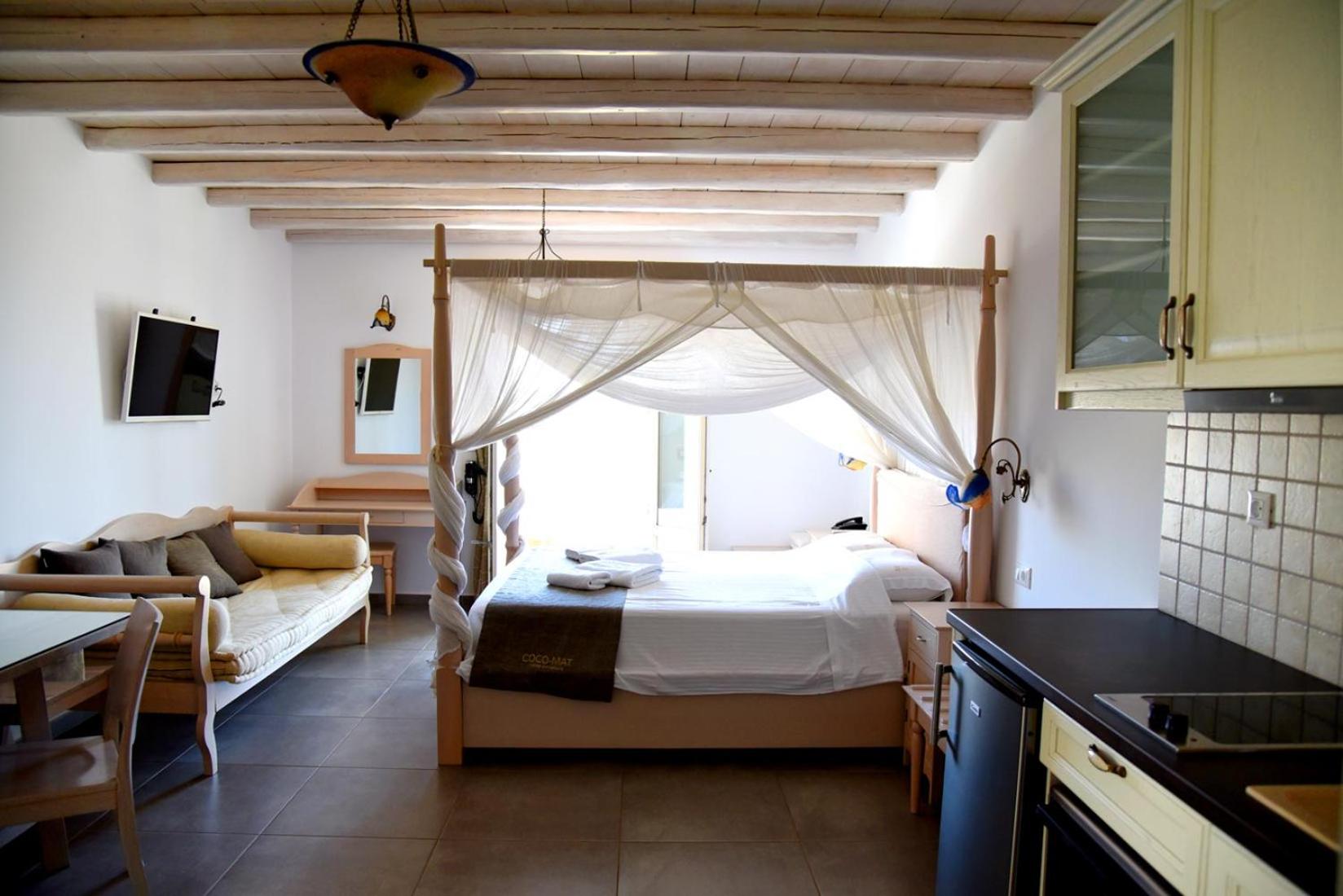 Hotel Messaria