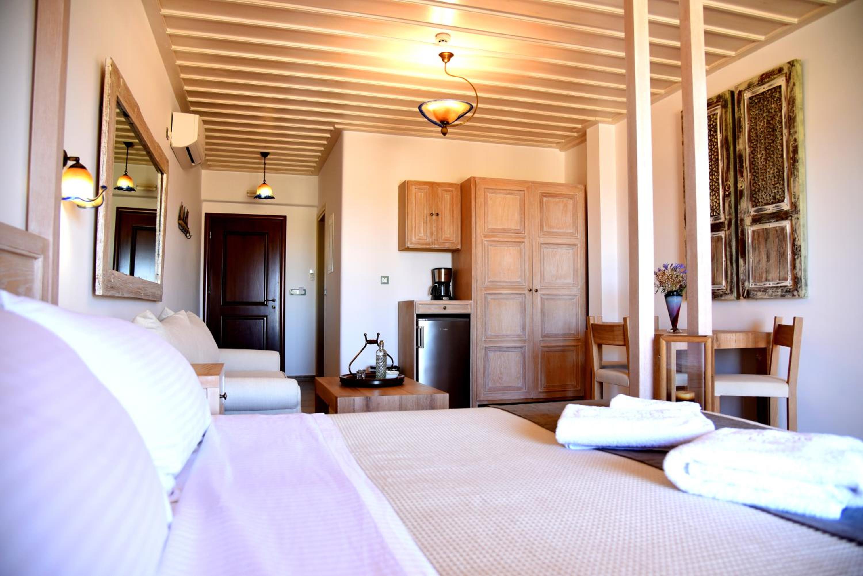Hotel Messaria