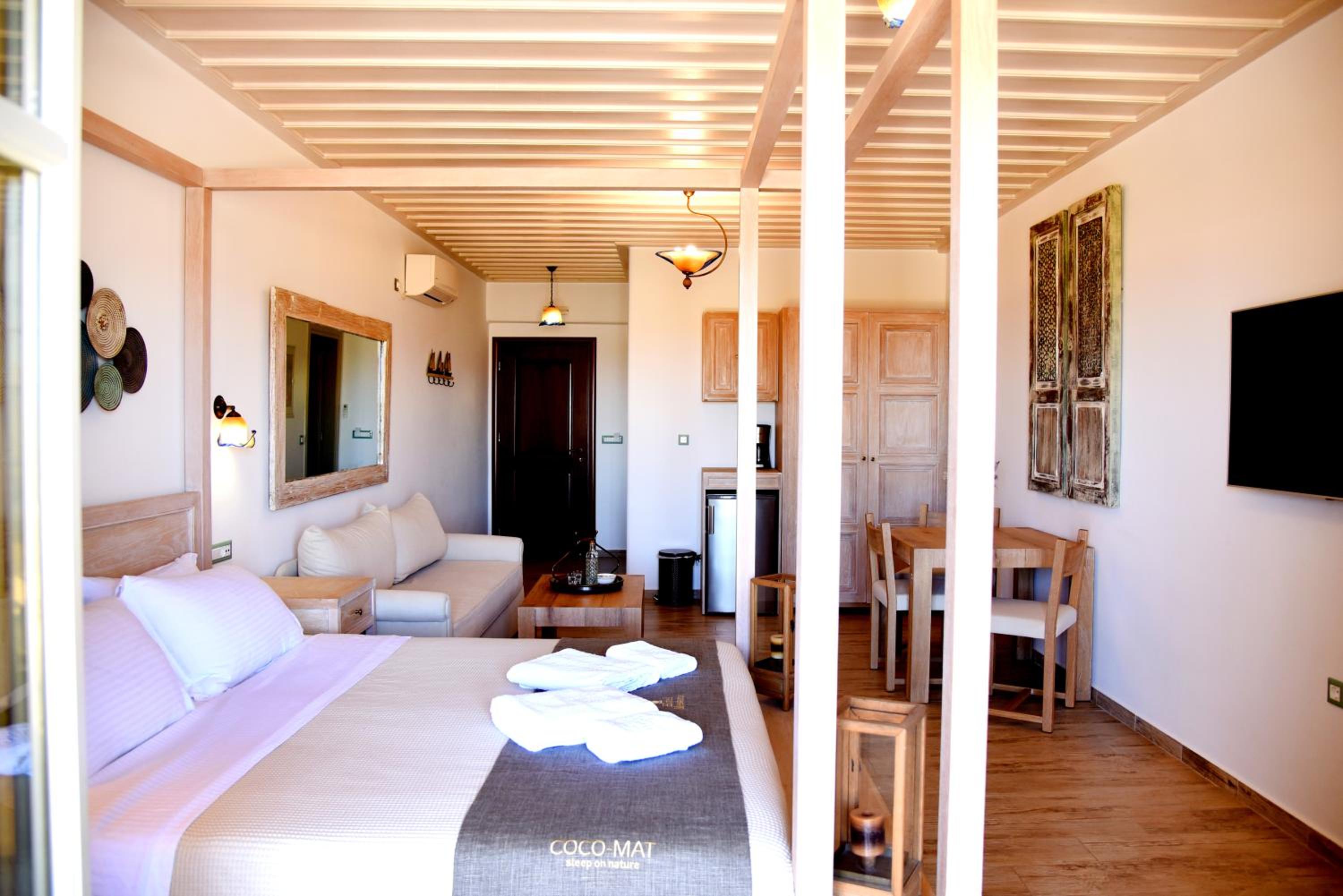 Hotel Messaria