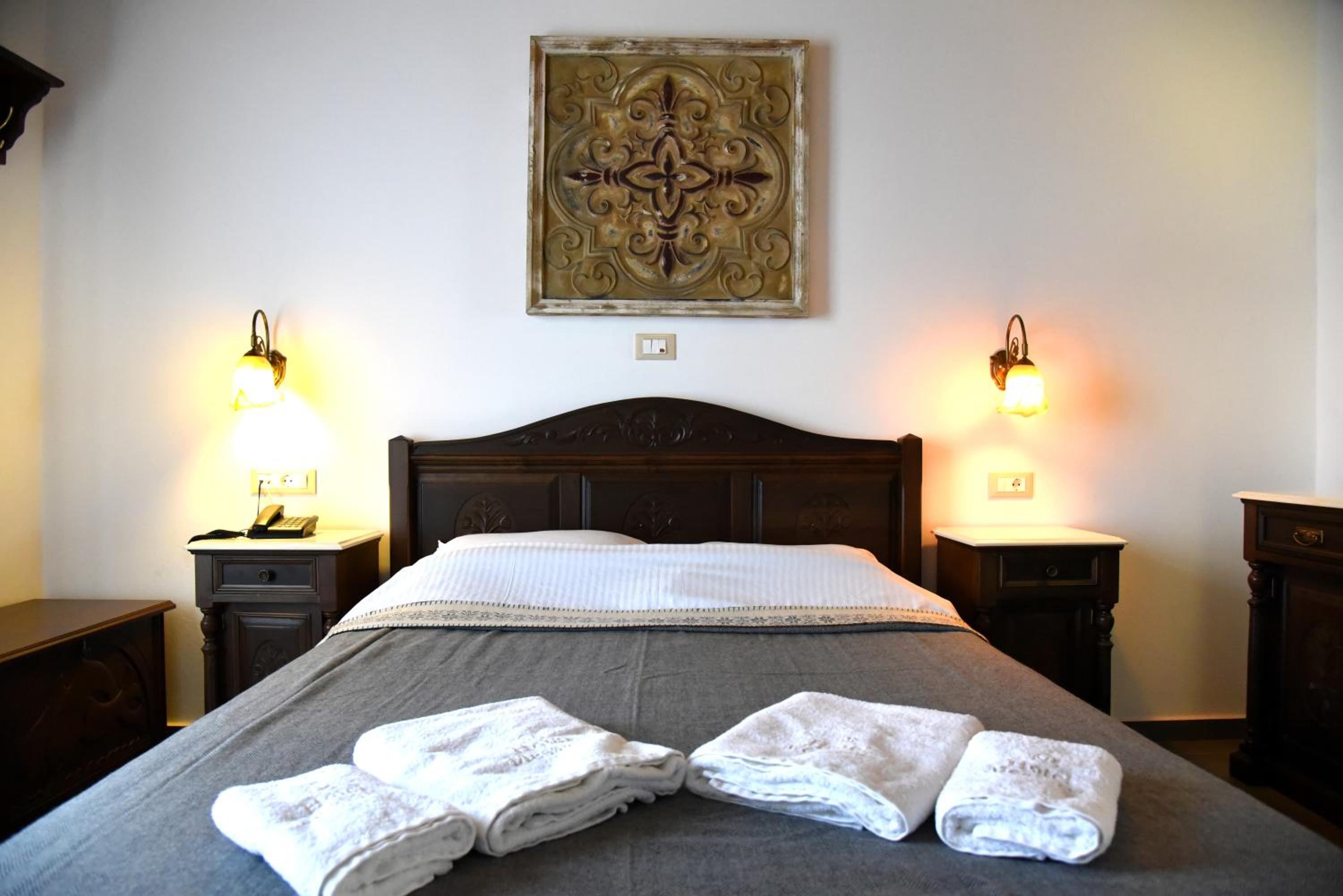 Hotel Messaria
