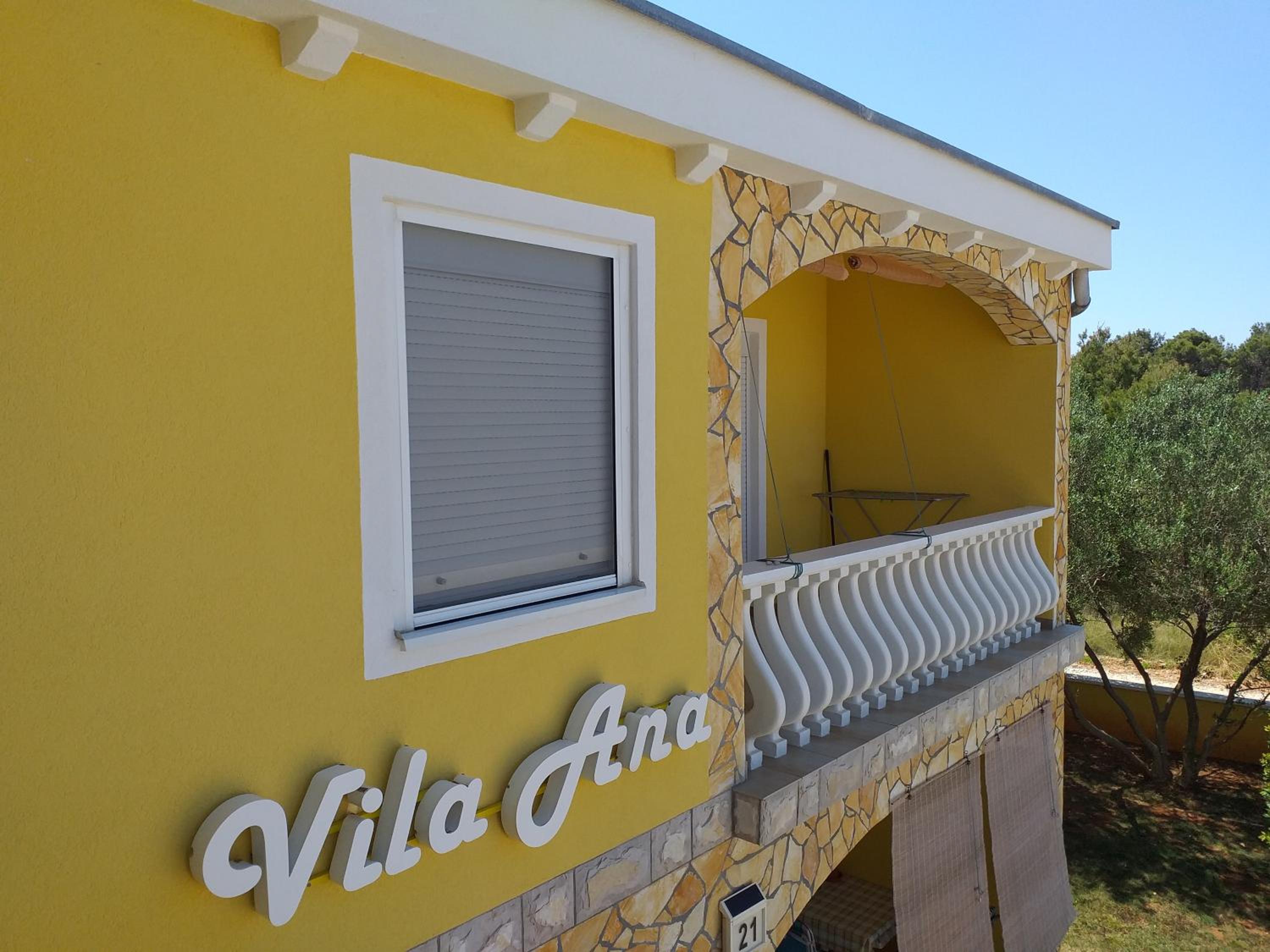 Apartments Vila Ana view 3