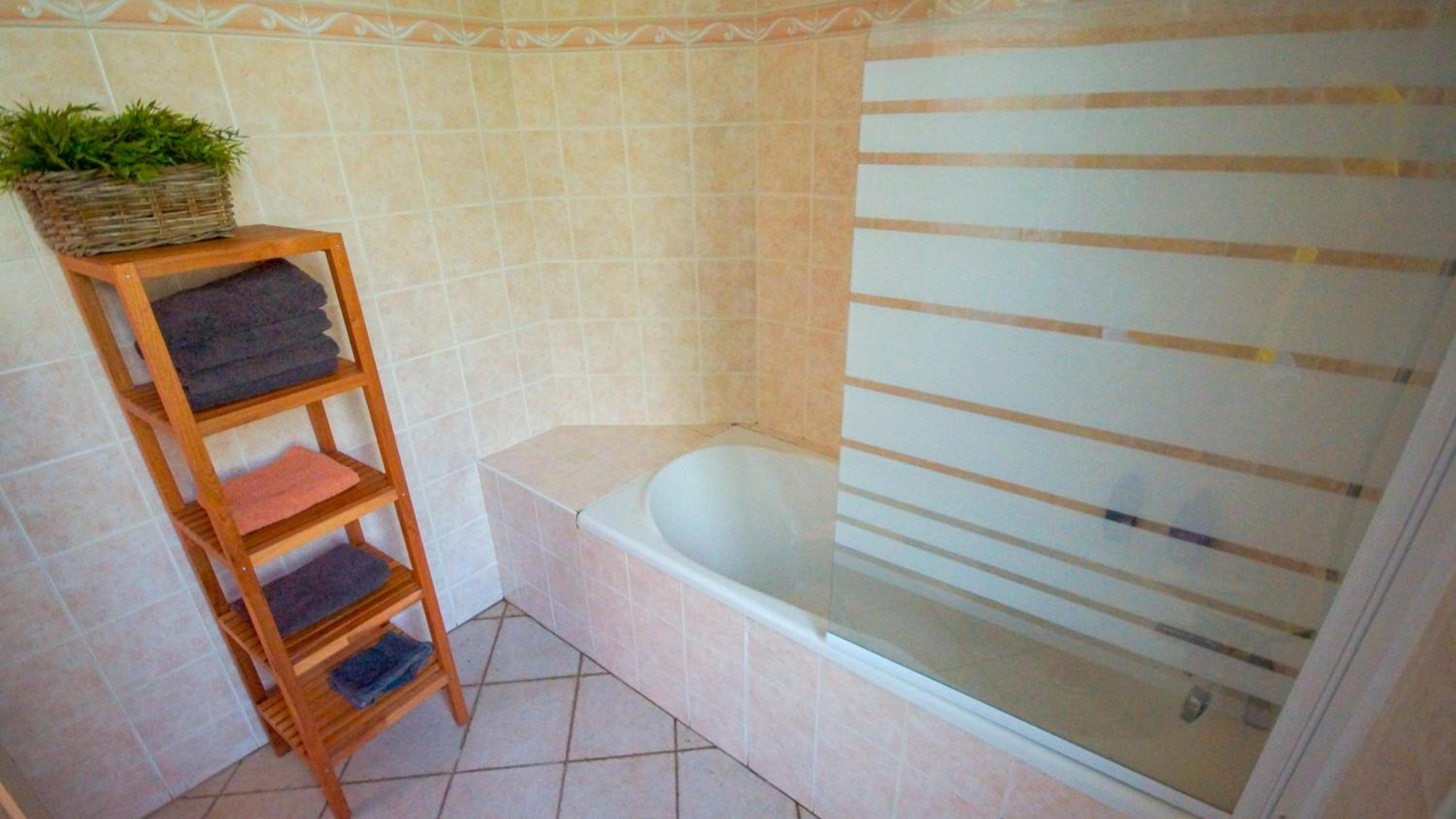 Photo 30