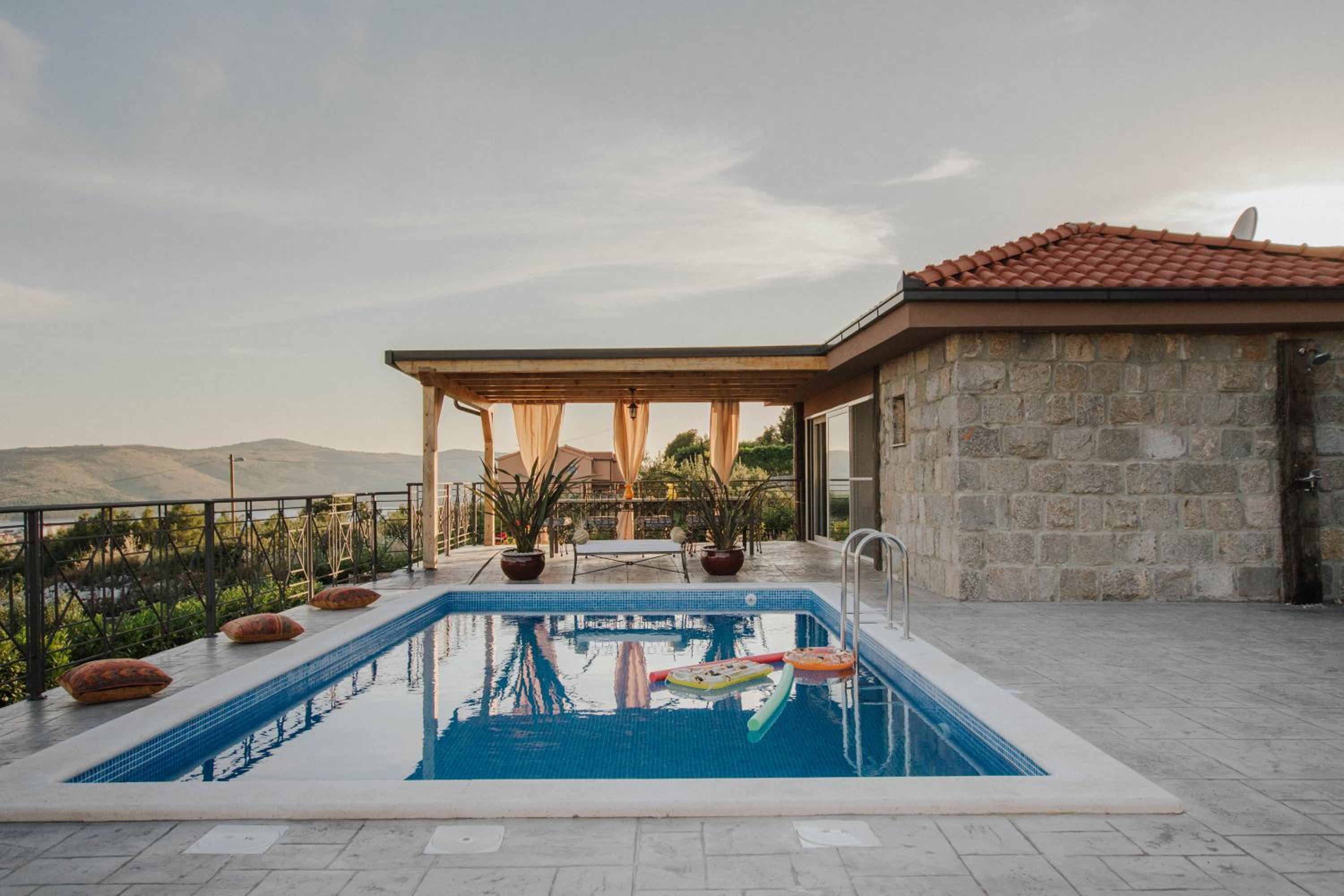 Capri House