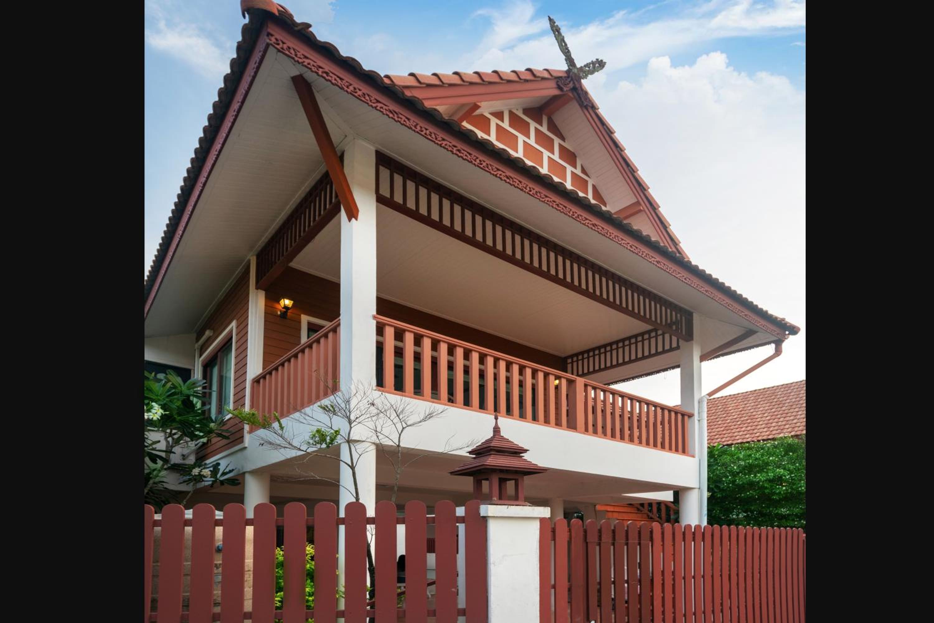 Naiyang Beach Private Pool Villa