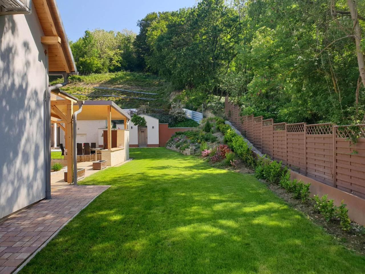 Villa Quality Wellness view 2
