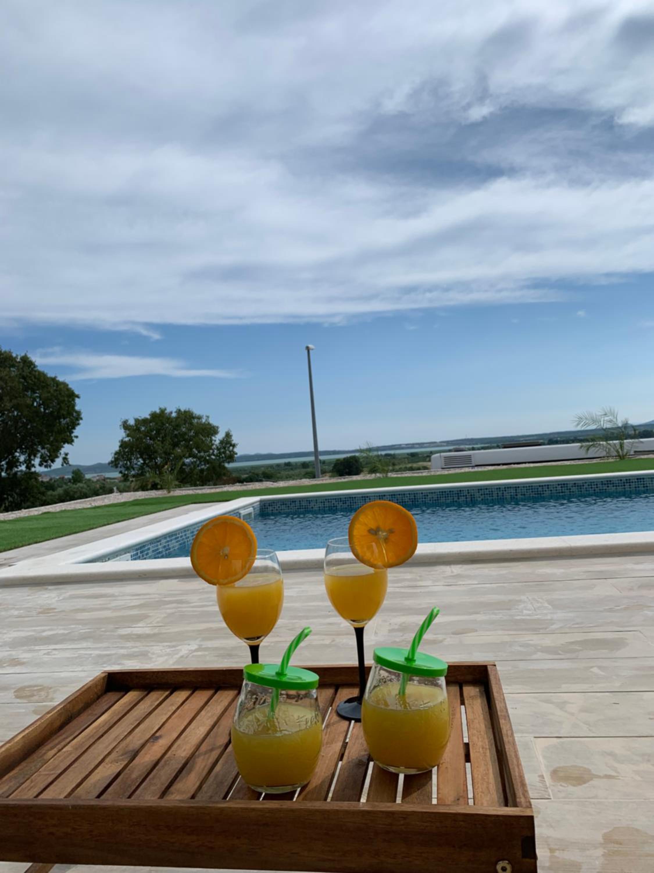 Apartmani Viktorija view 5