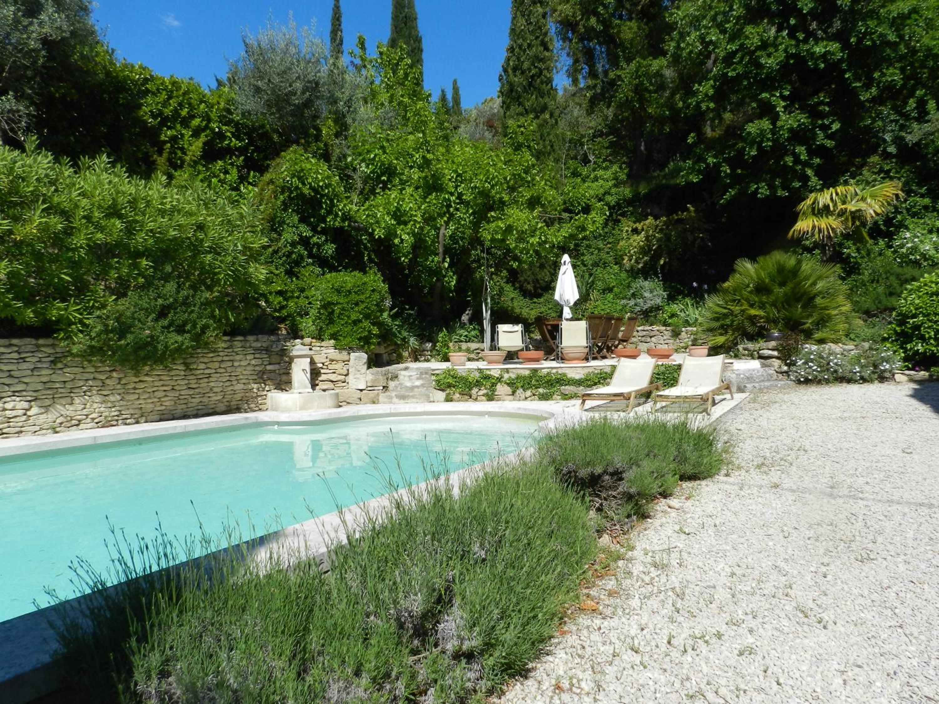 Les Acanthes view 3