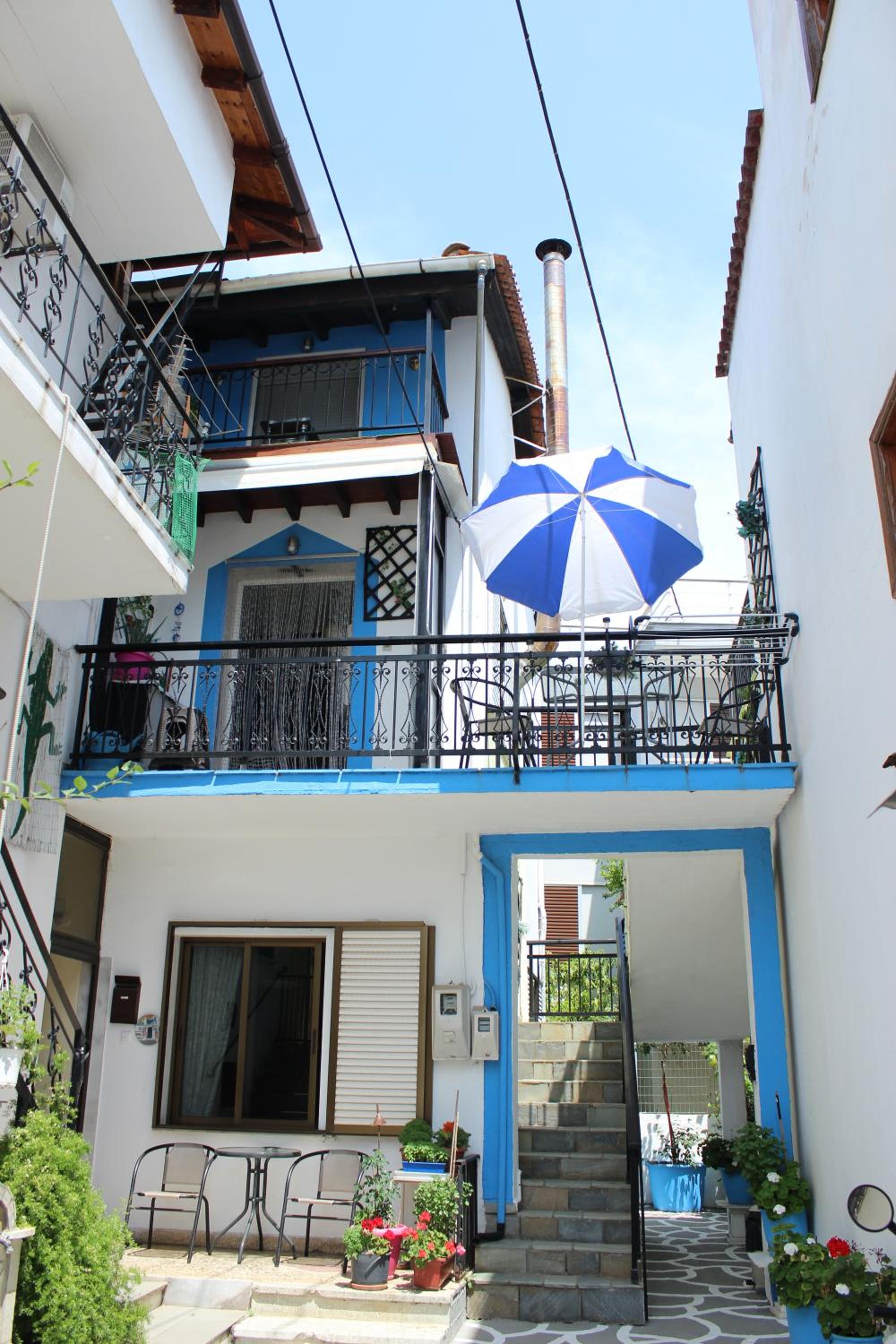 Photo 16