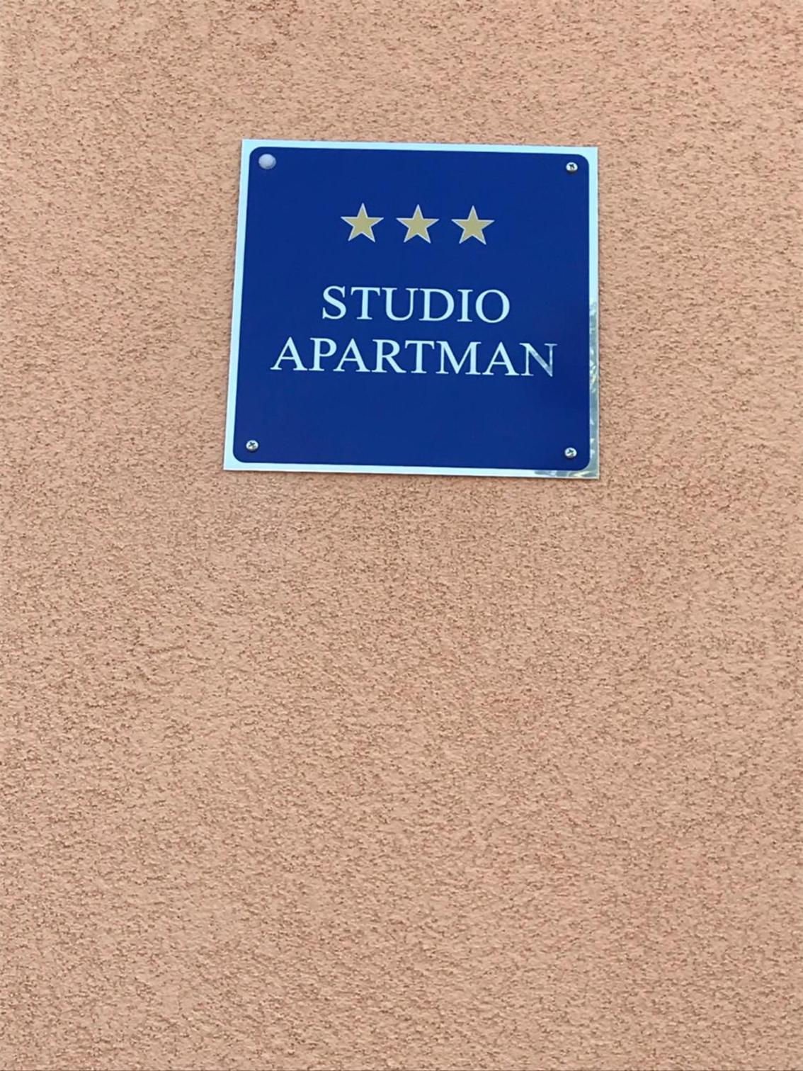 Apartmani Anloma Lorainne view 5