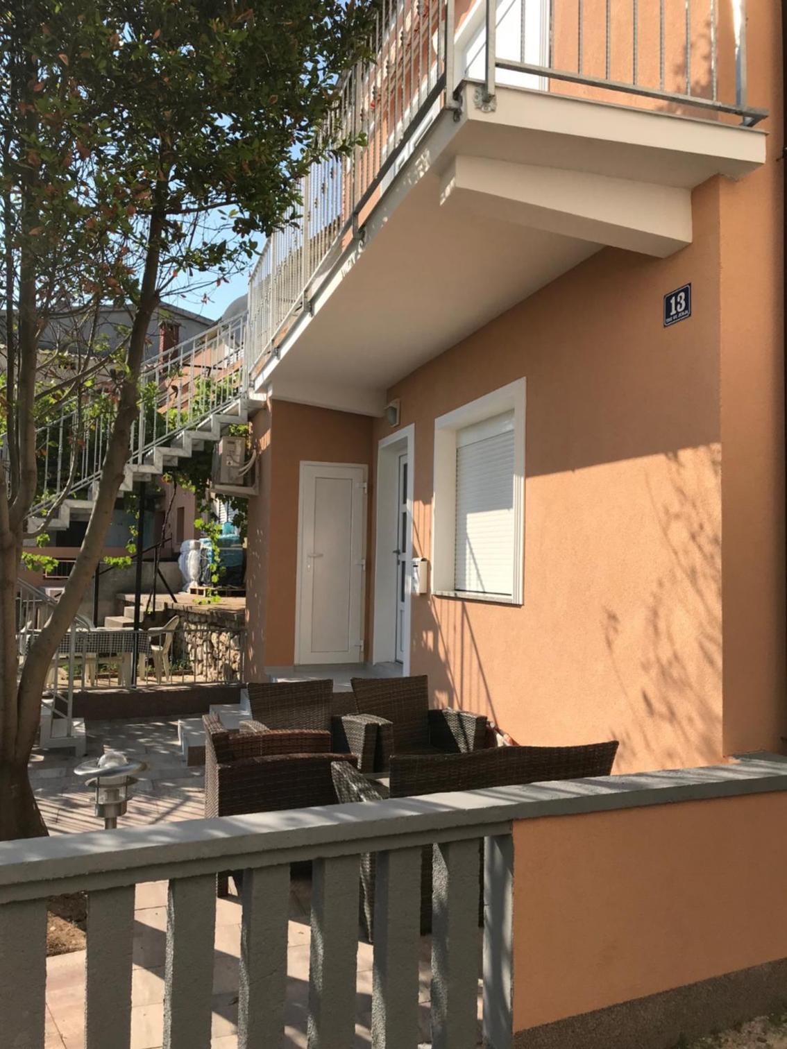 Apartmani Anloma Lorainne view 4