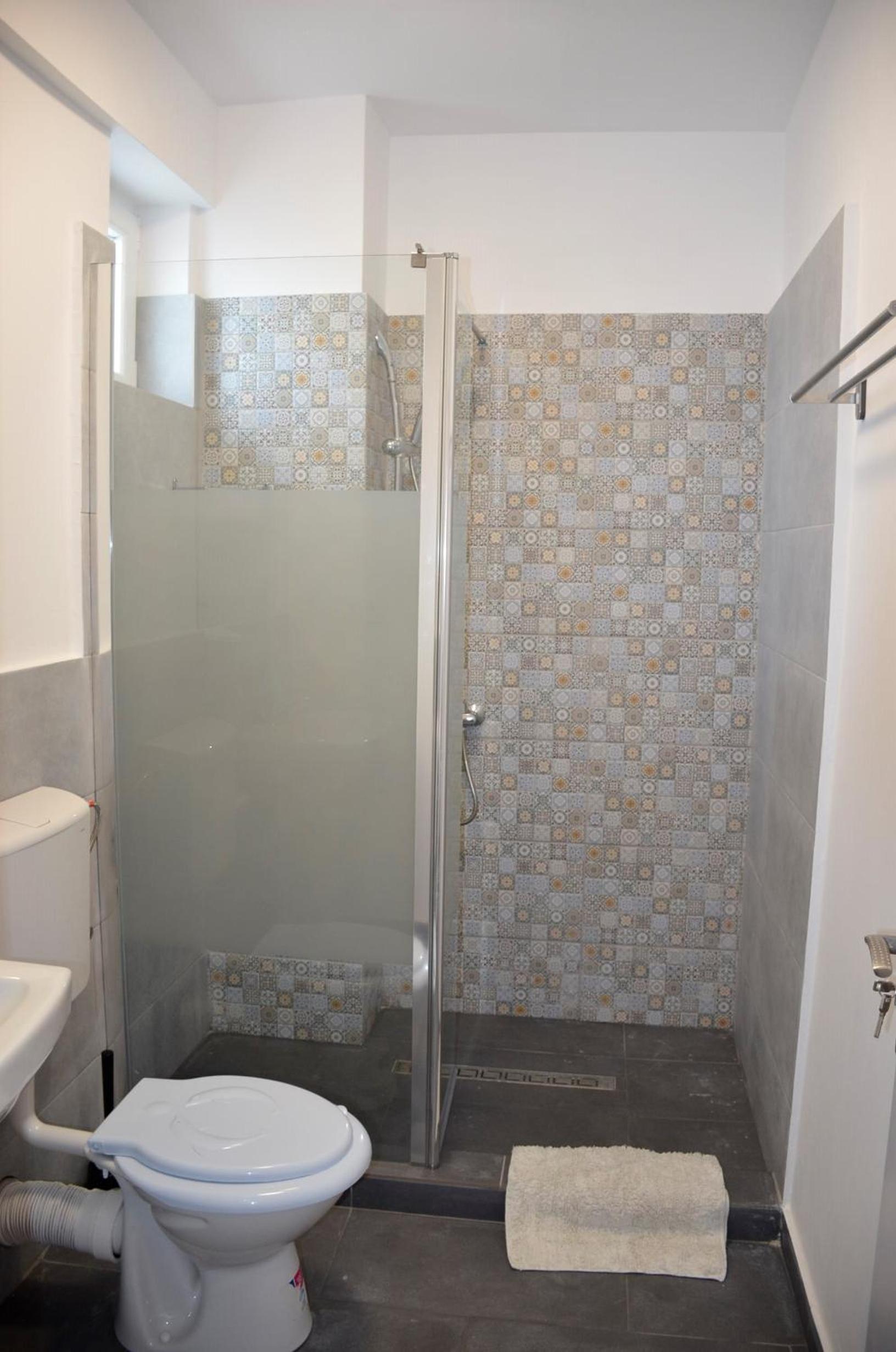 Photo 38