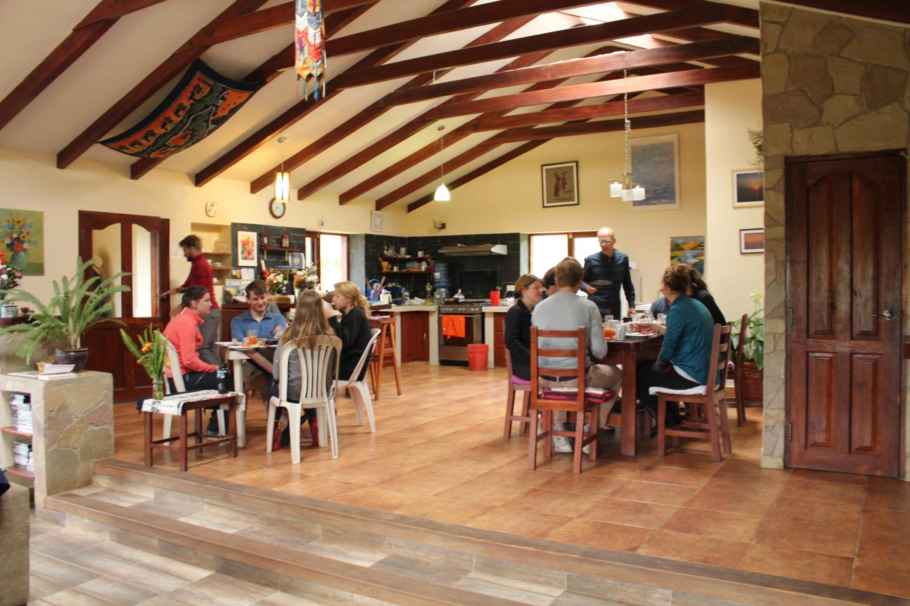 Hostel Serena