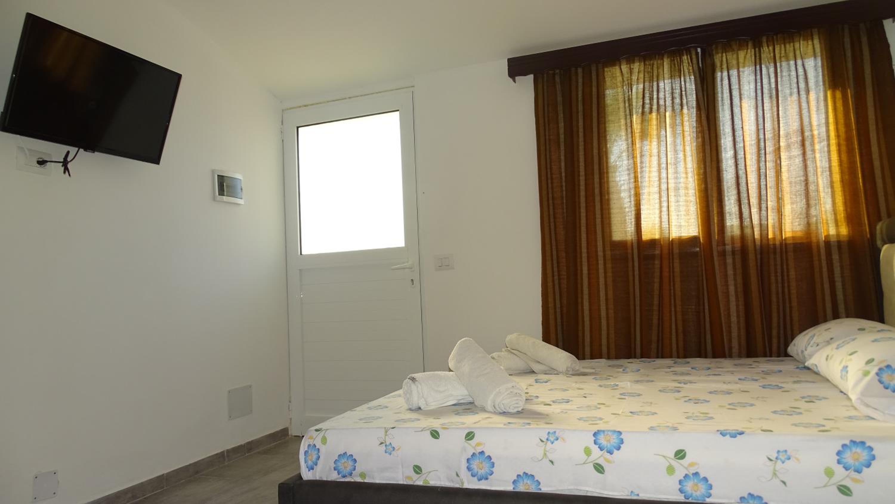 Seaside Cabin Ksamil