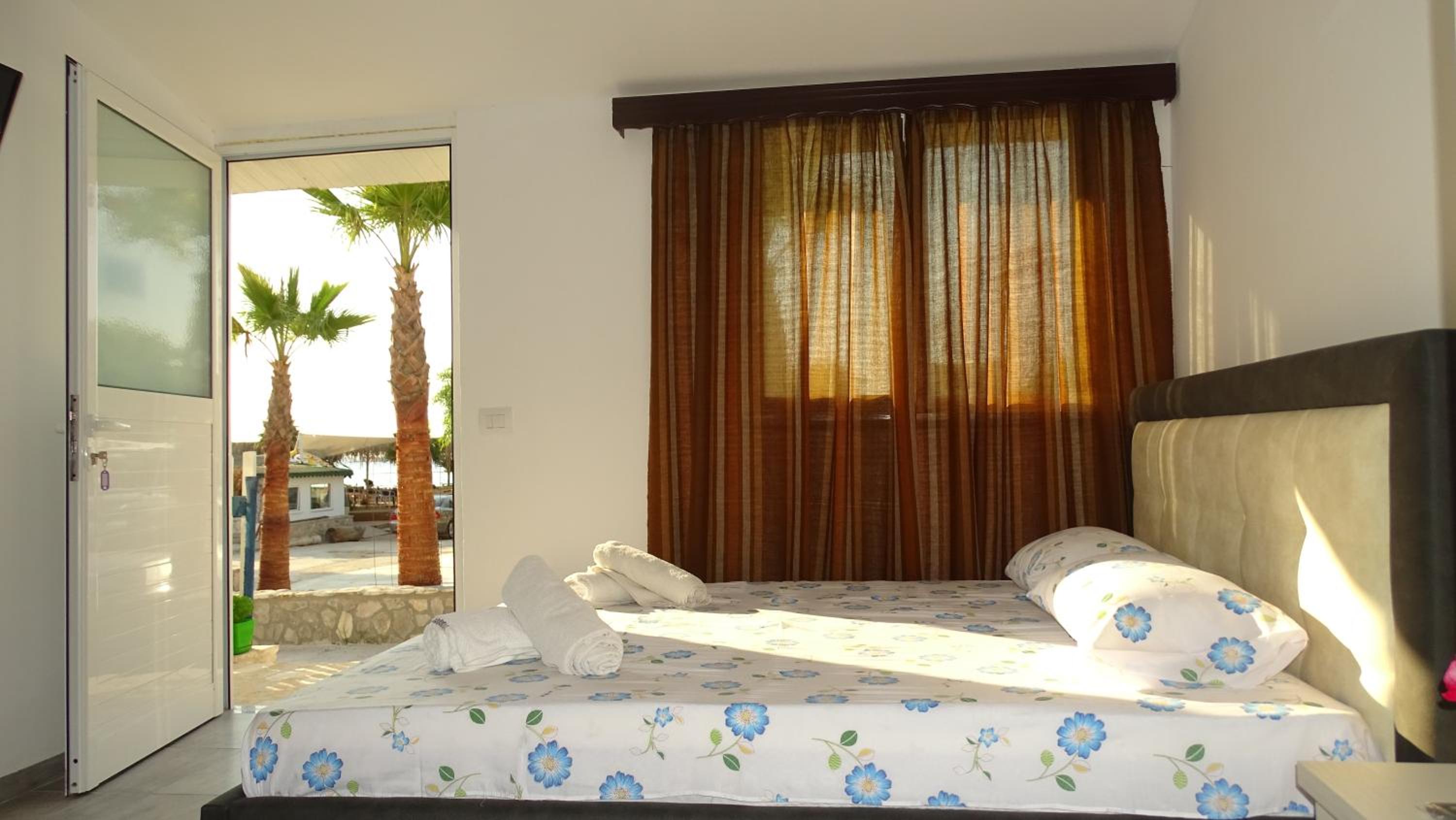 Seaside Cabin Ksamil