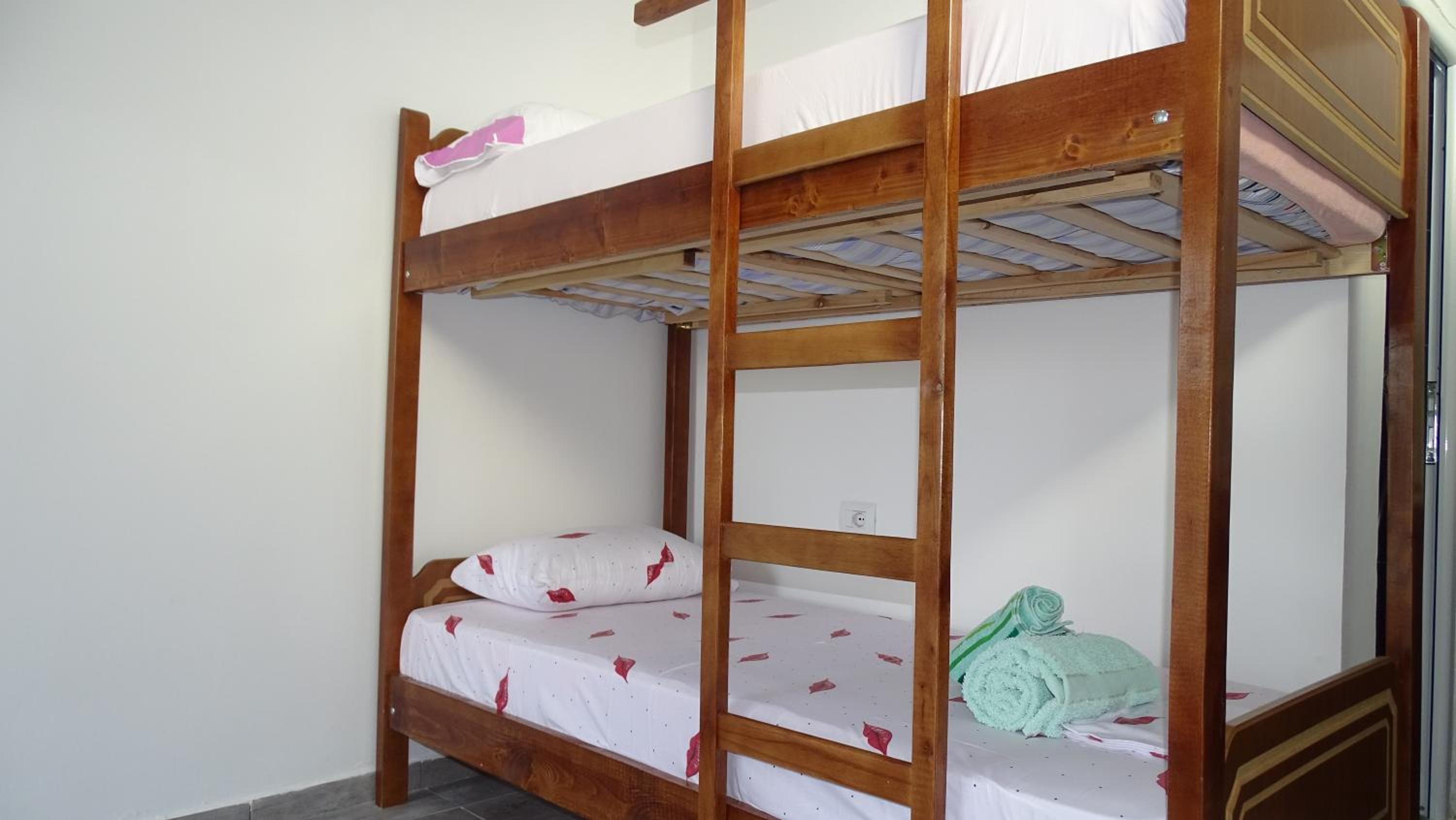 Seaside Cabin Ksamil