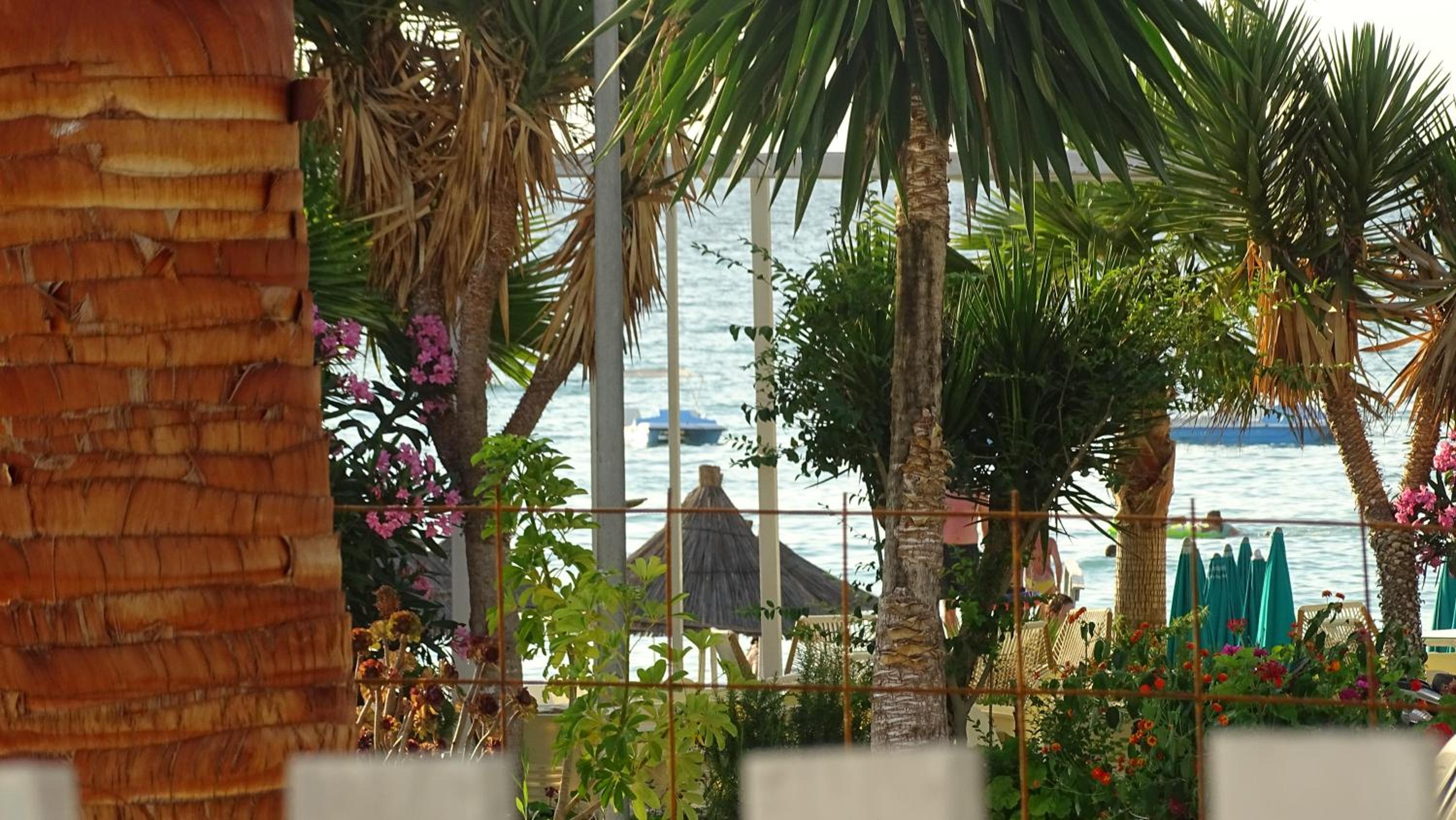 Seaside Cabin Ksamil
