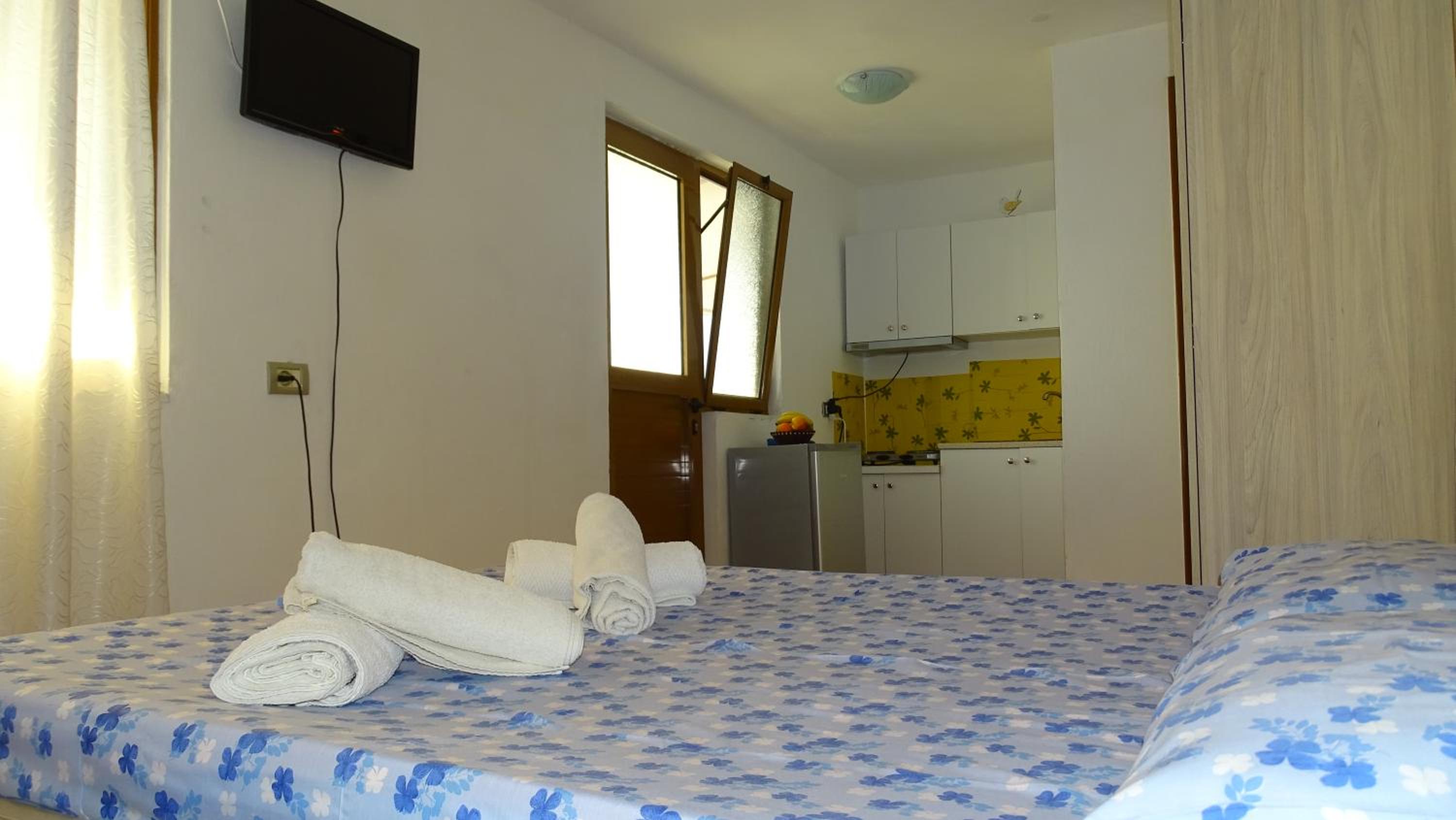 Seaside Cabin Ksamil
