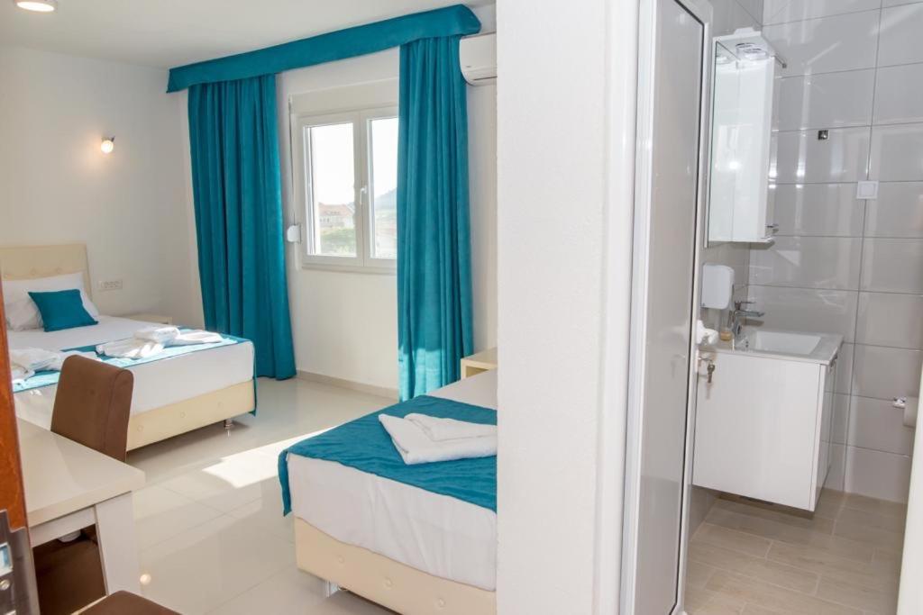 Photo 132