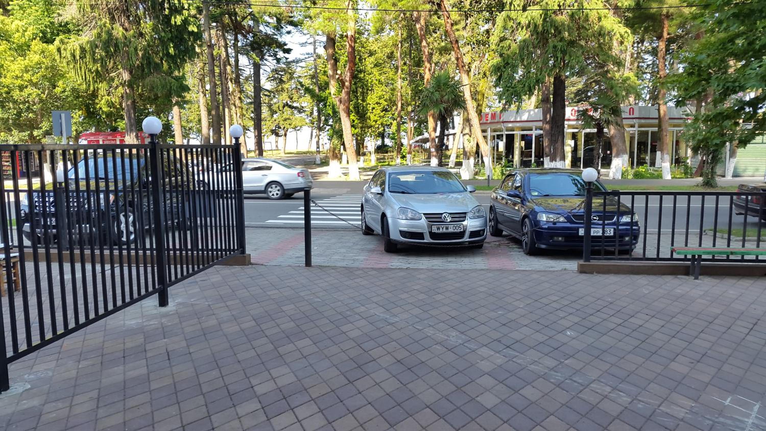 Photo 9
