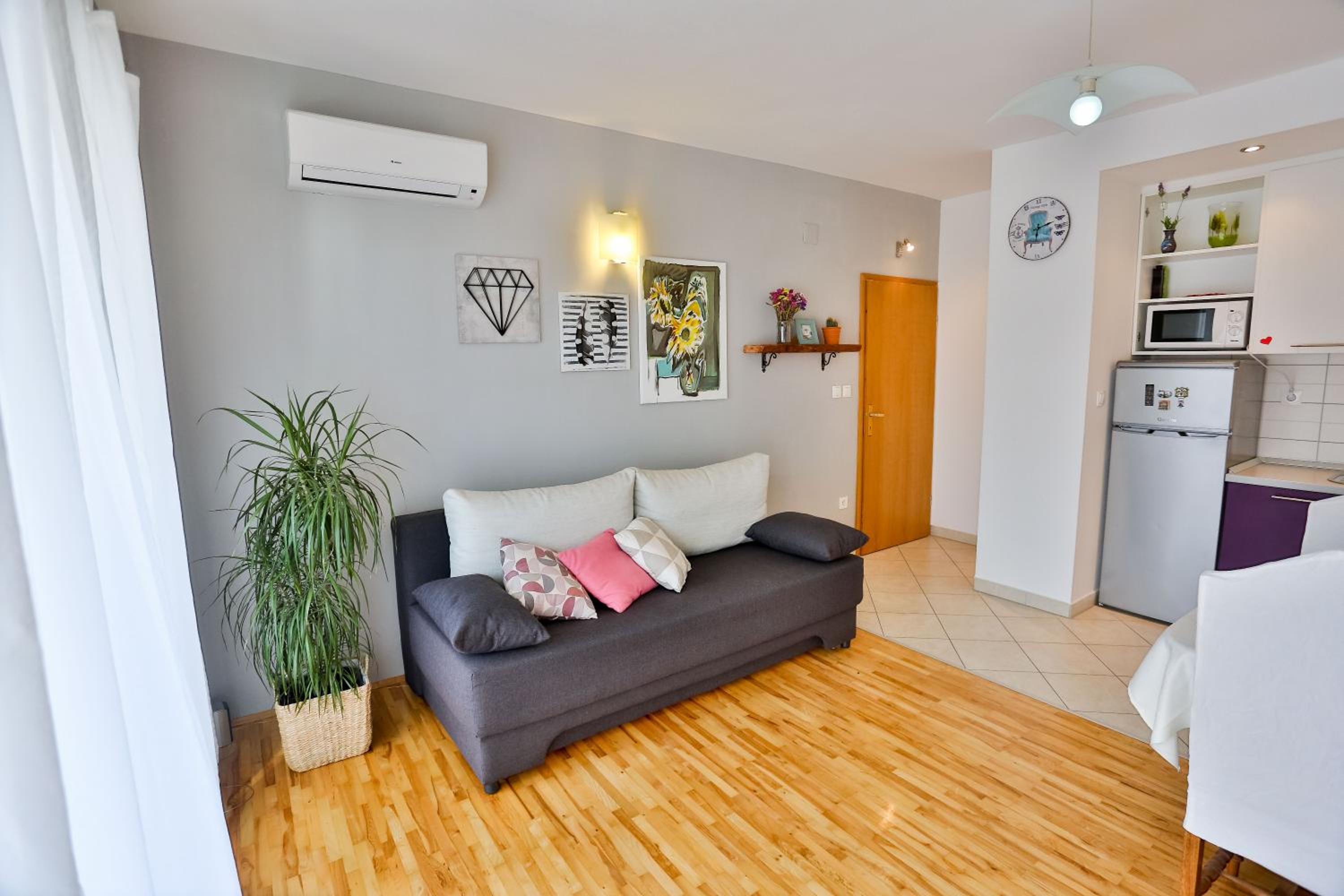Apartments Trešnja
