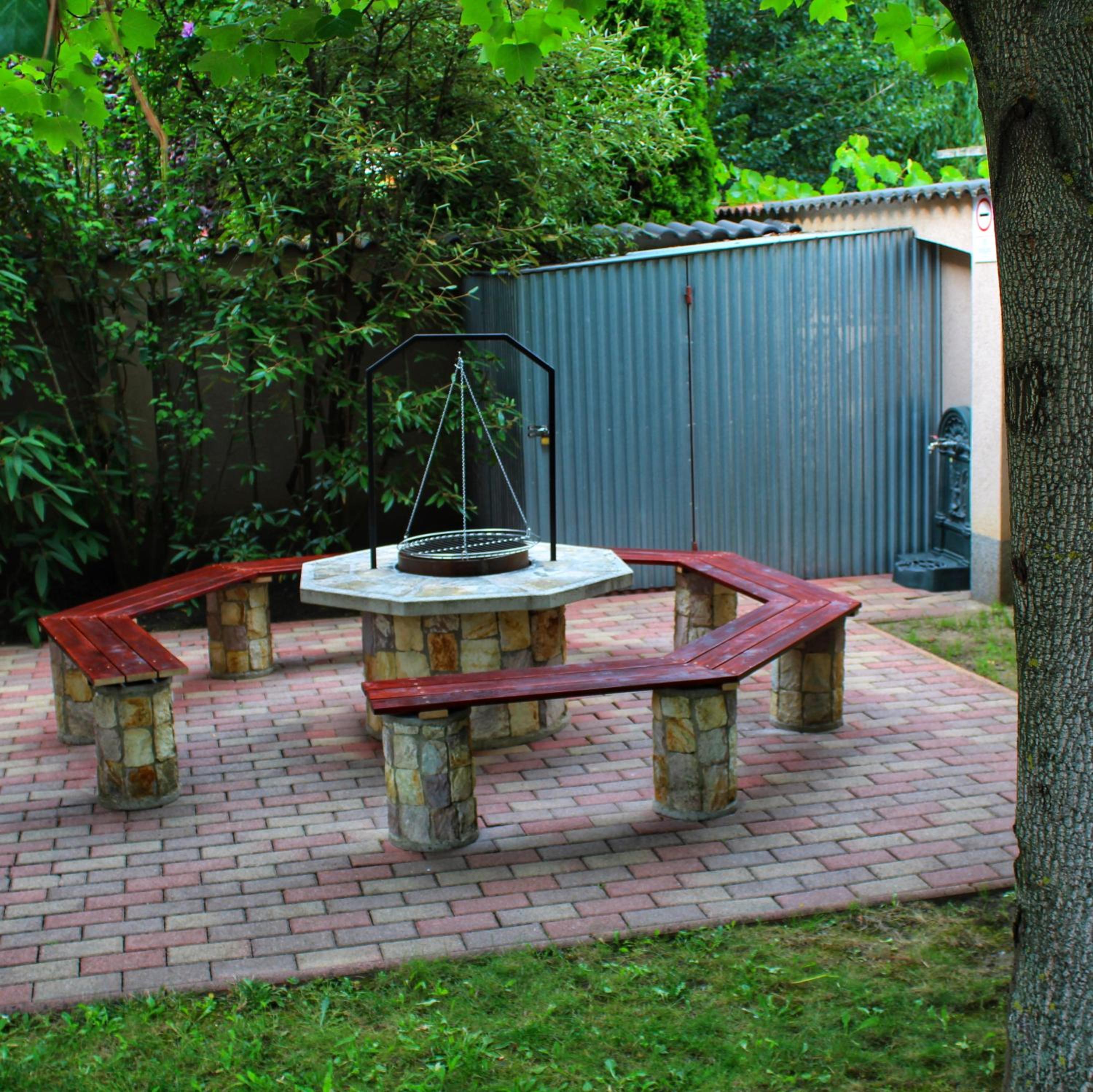 Photo 11