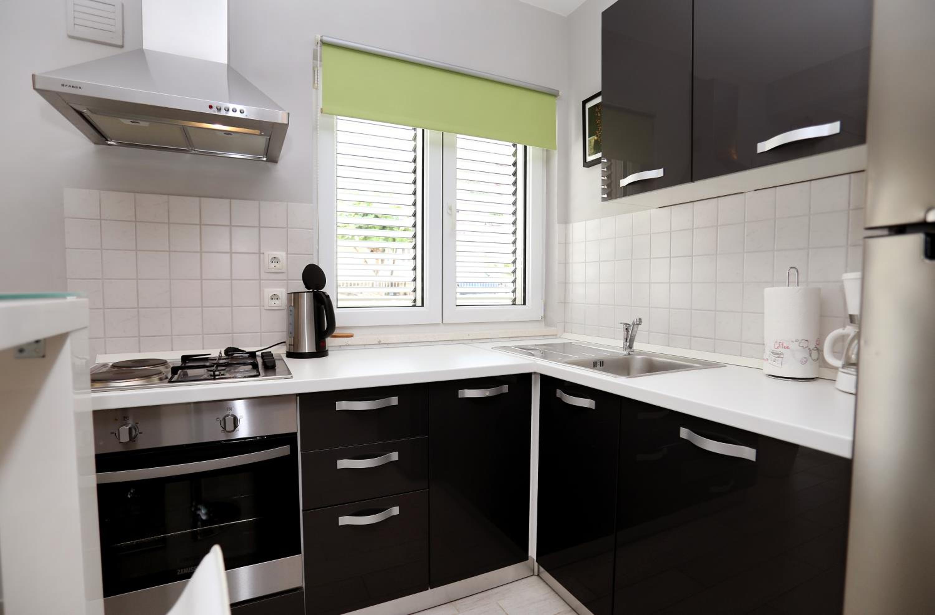 Apartments Sakal view 4