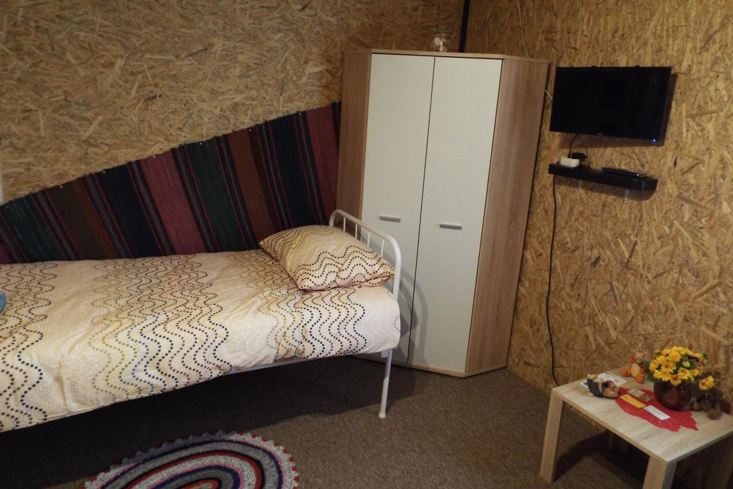 Photo 18