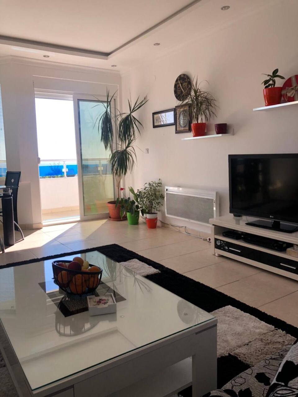 Apartmani Dini