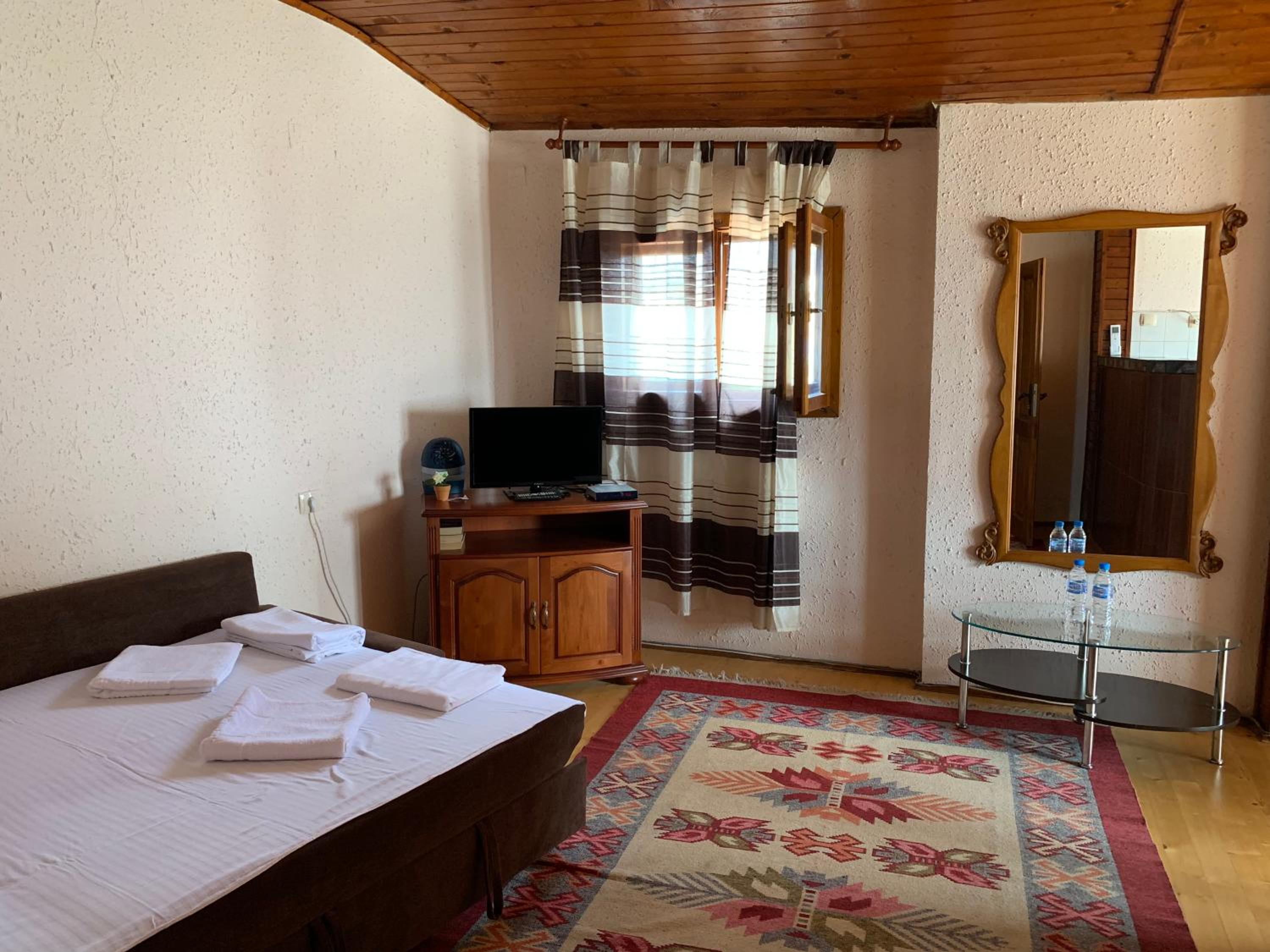 Guest Rooms Donovi