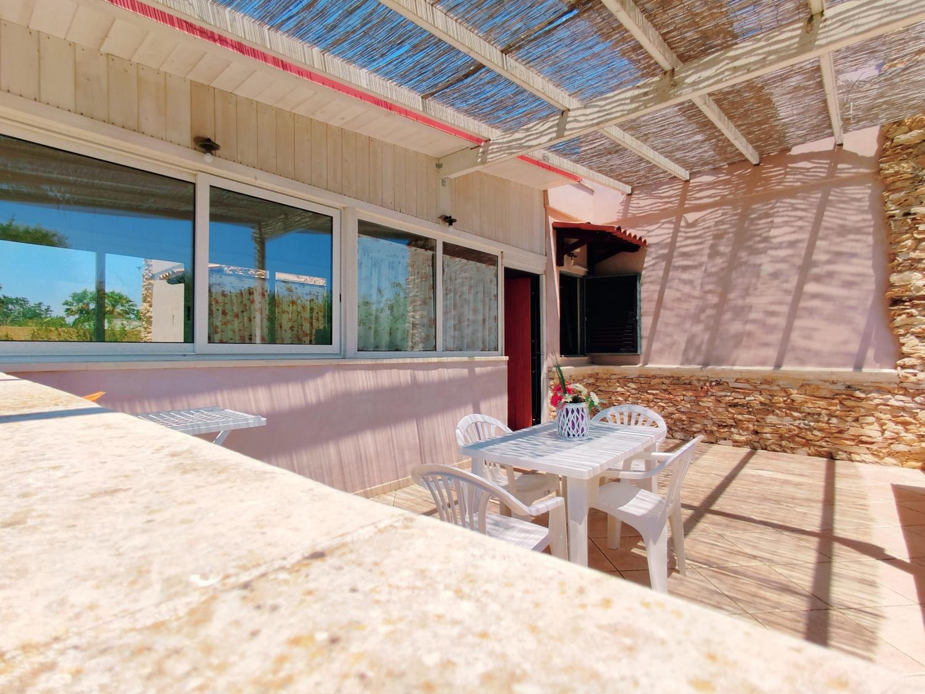 AlliPatuli Apartments photo 3